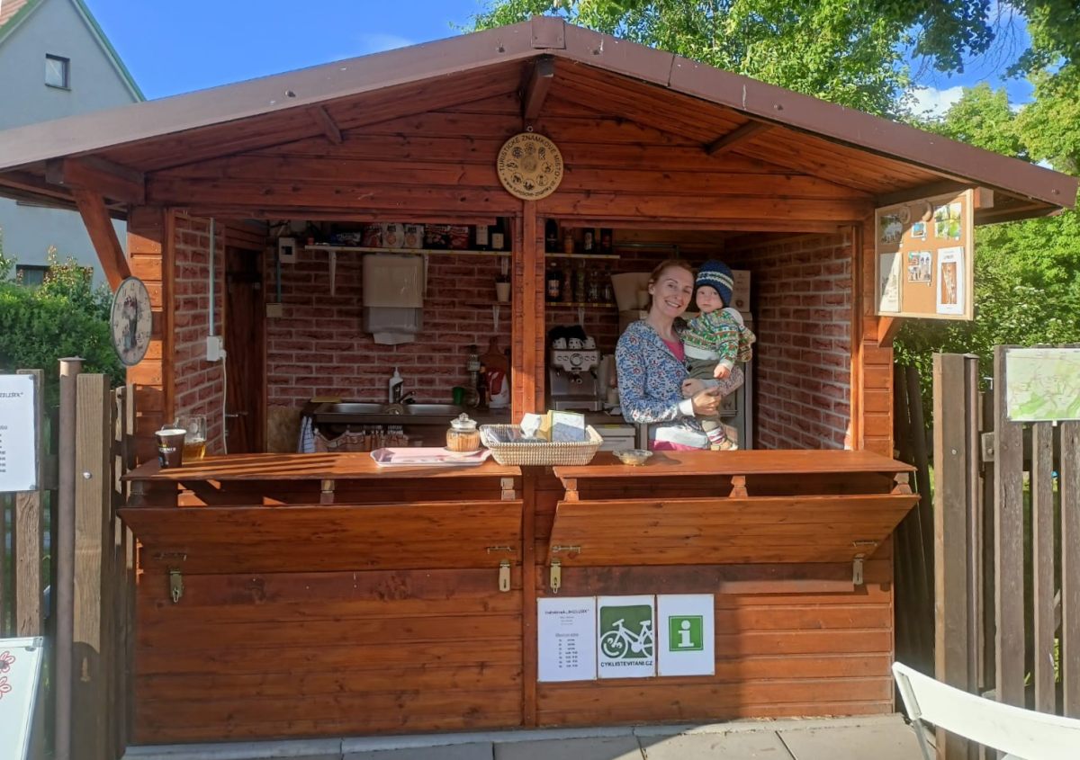 Občerstvení u baziliky foto 3