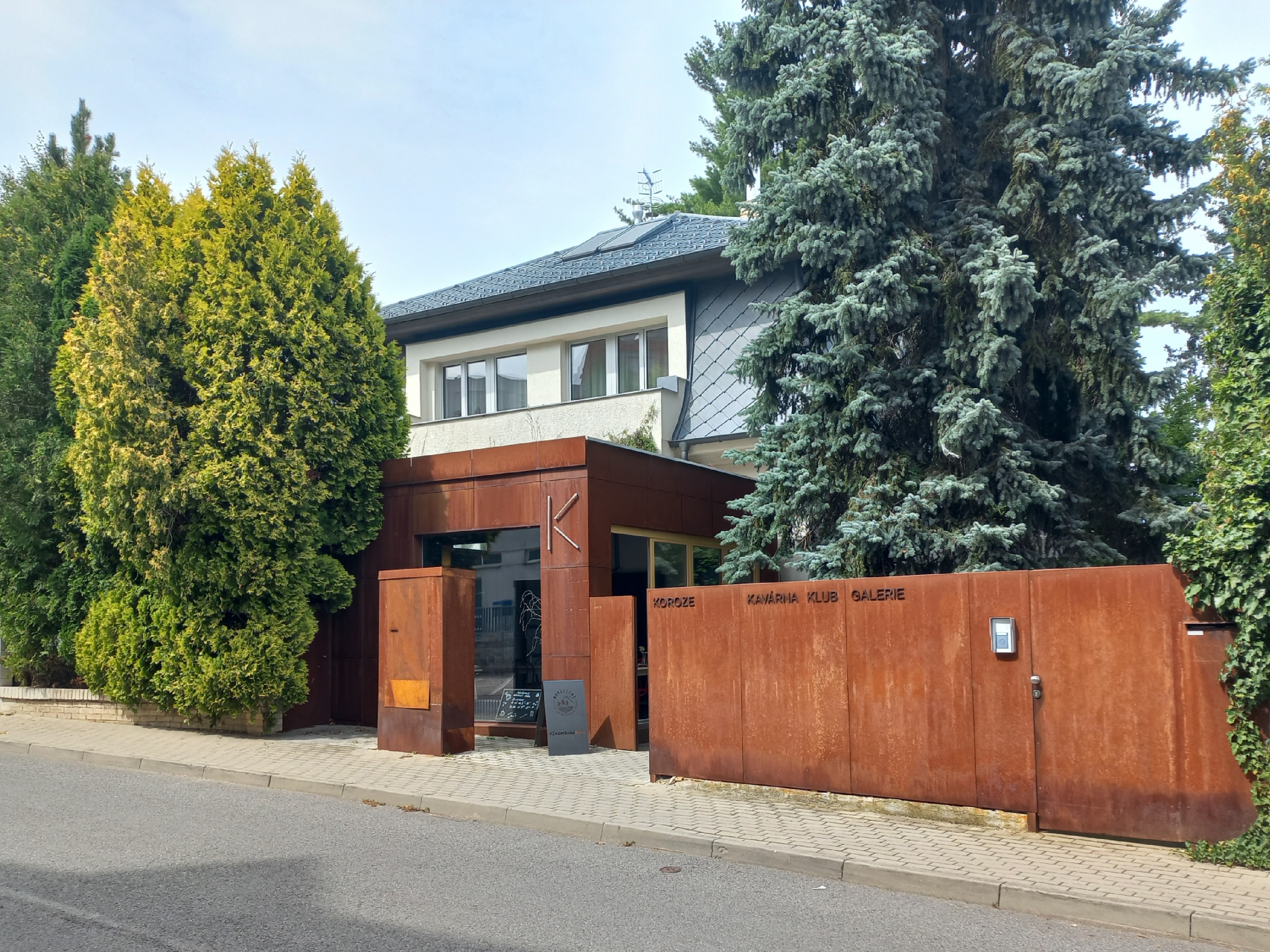 Kavárna Koroze