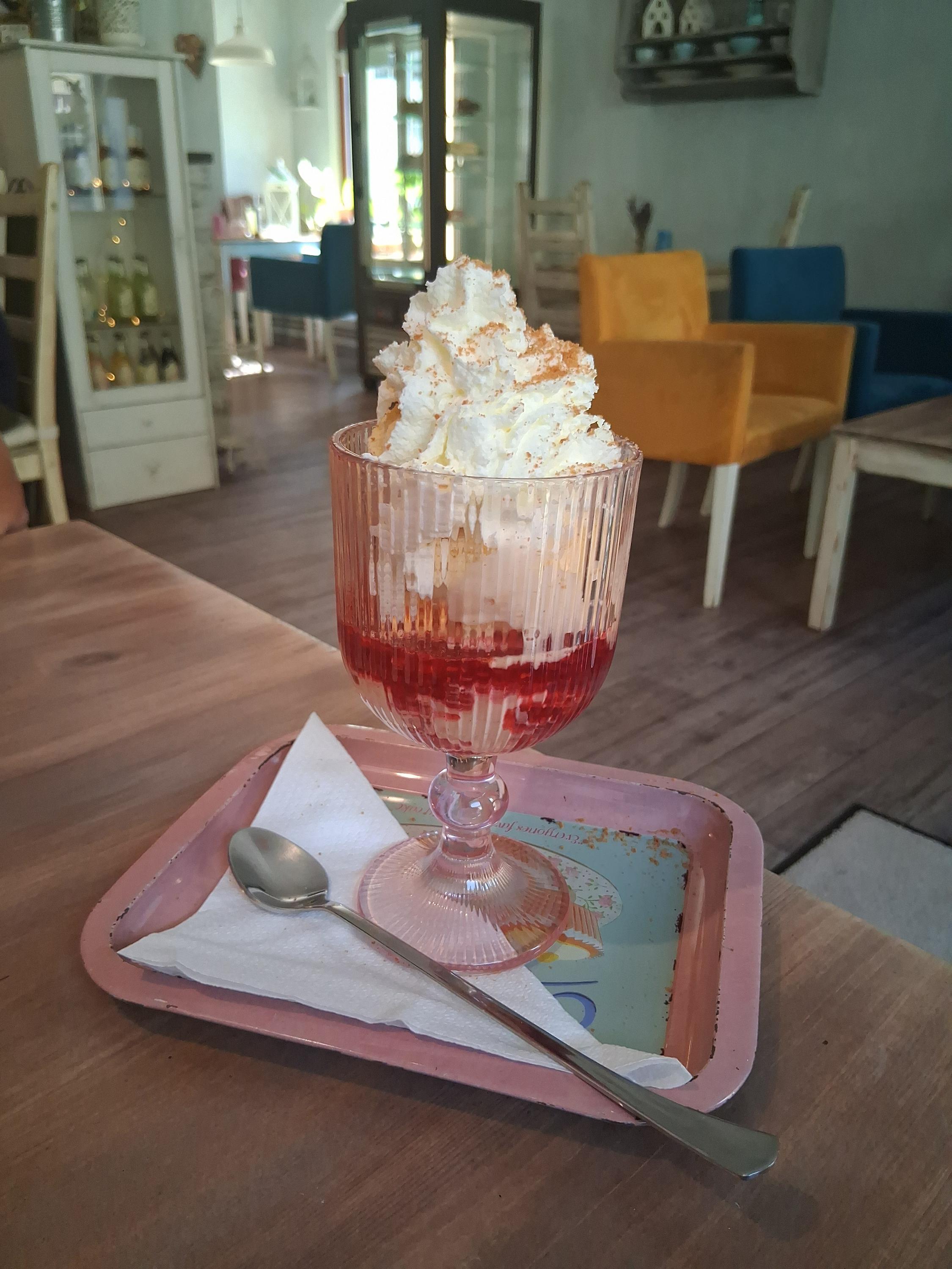 Kavárna a cukrárna Dřevěný koník foto 5