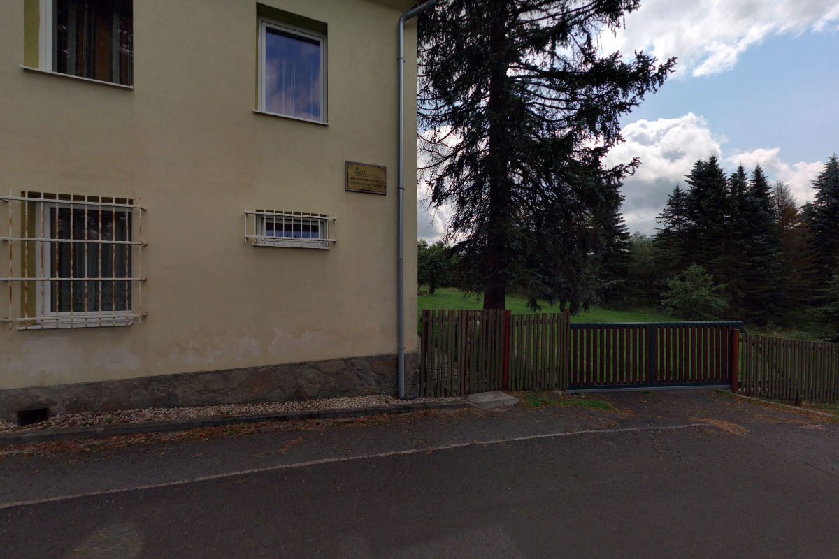 Myslivecká chata Činov - Doupovské Hradiště foto 2