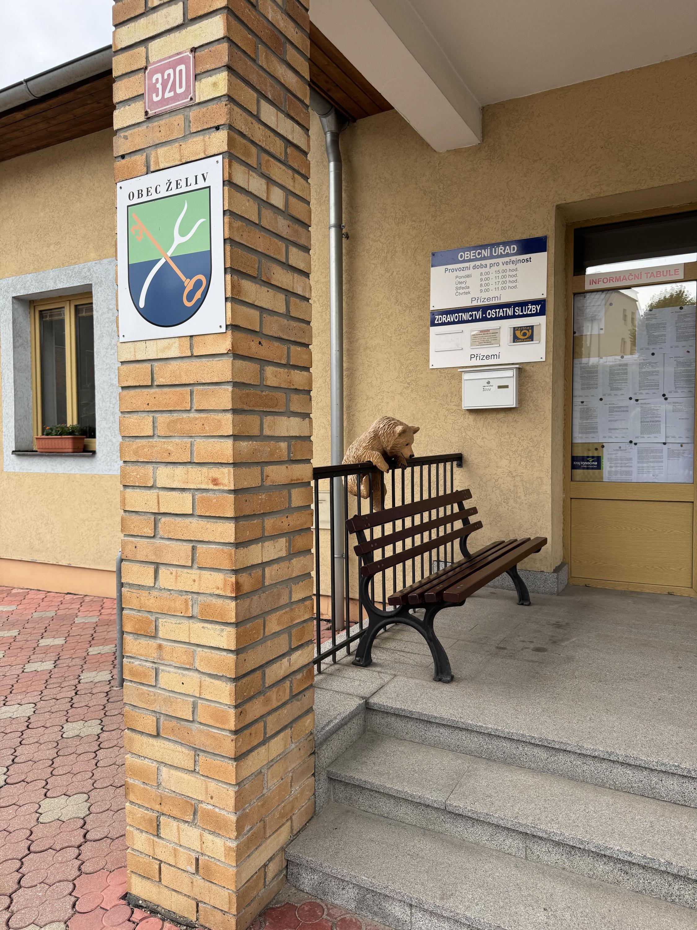 Želiv - obecní úřad foto 3