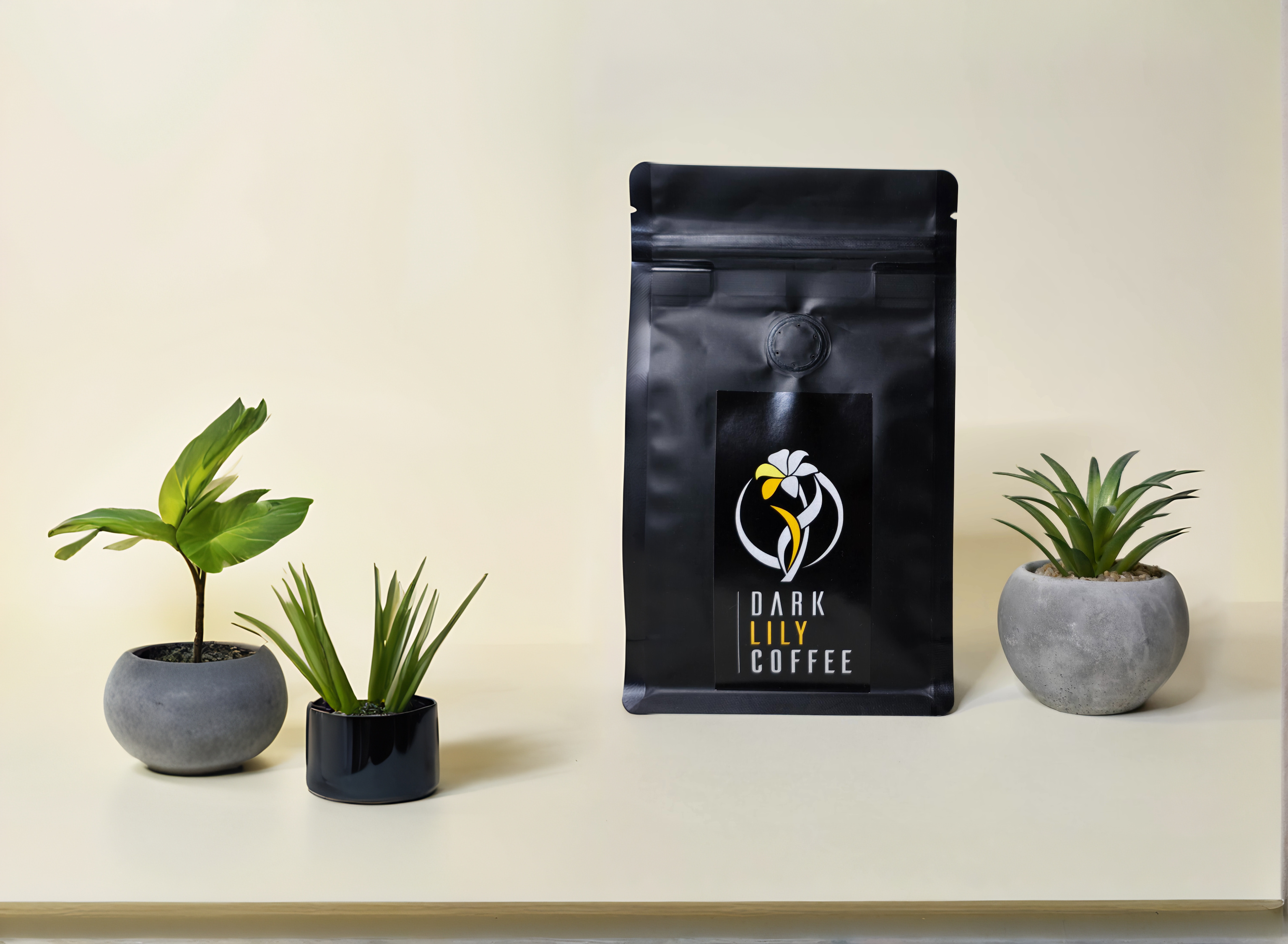 Dark Lily Coffee foto 4