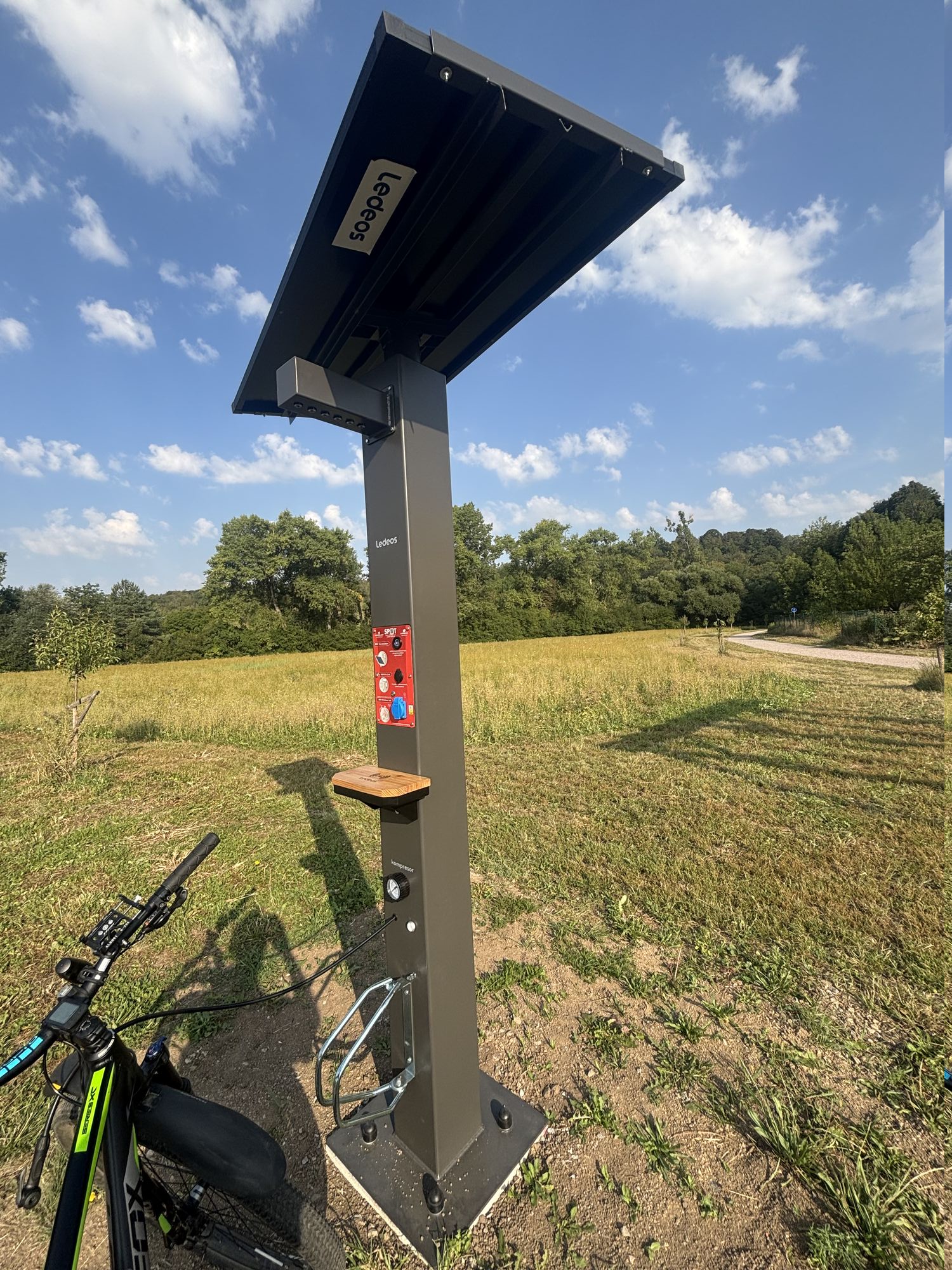 Nabíjecí zásuvka pro elektrokola - Velatice foto 2