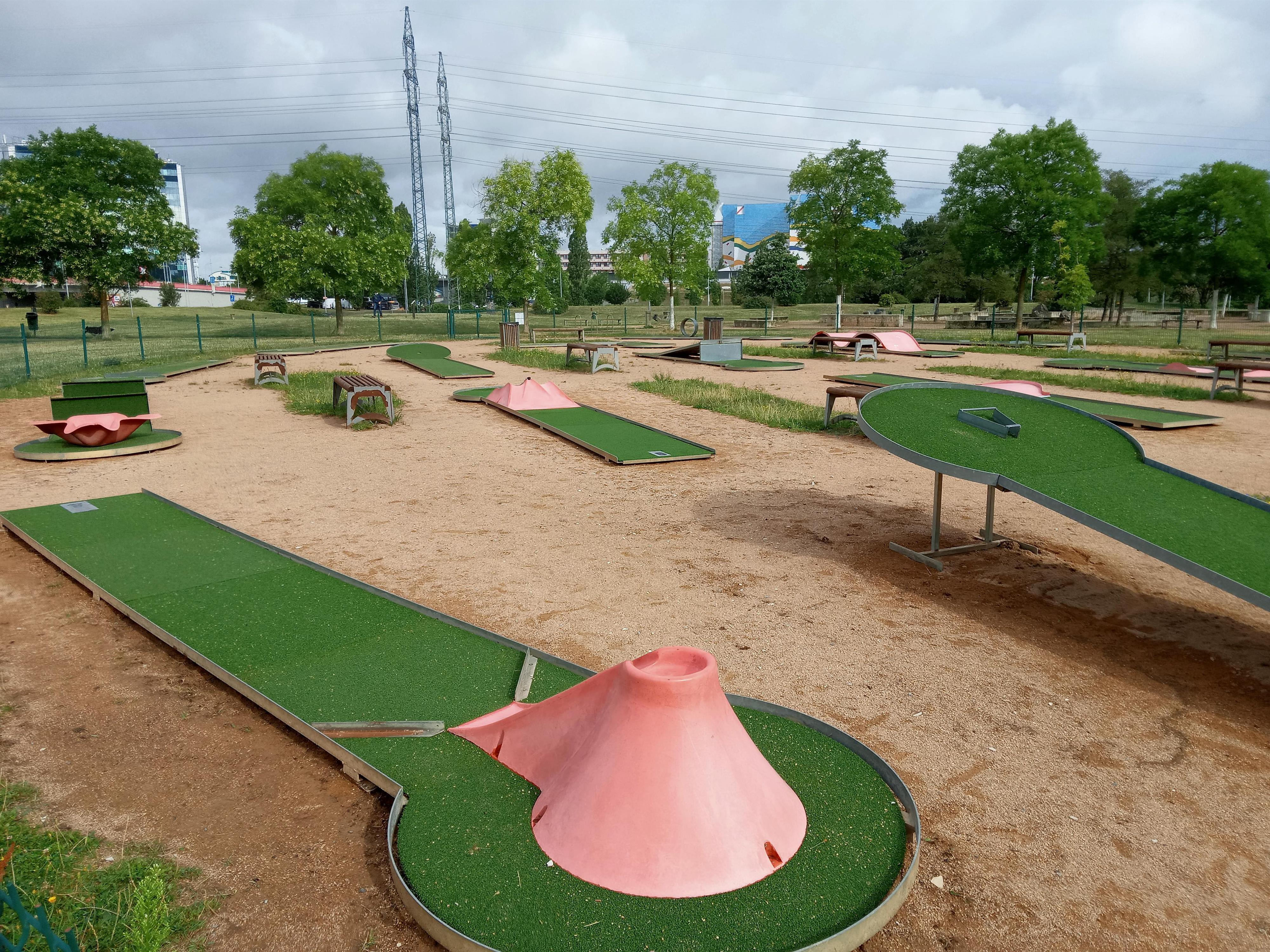 Minigolf Chodovská tvrz foto 4