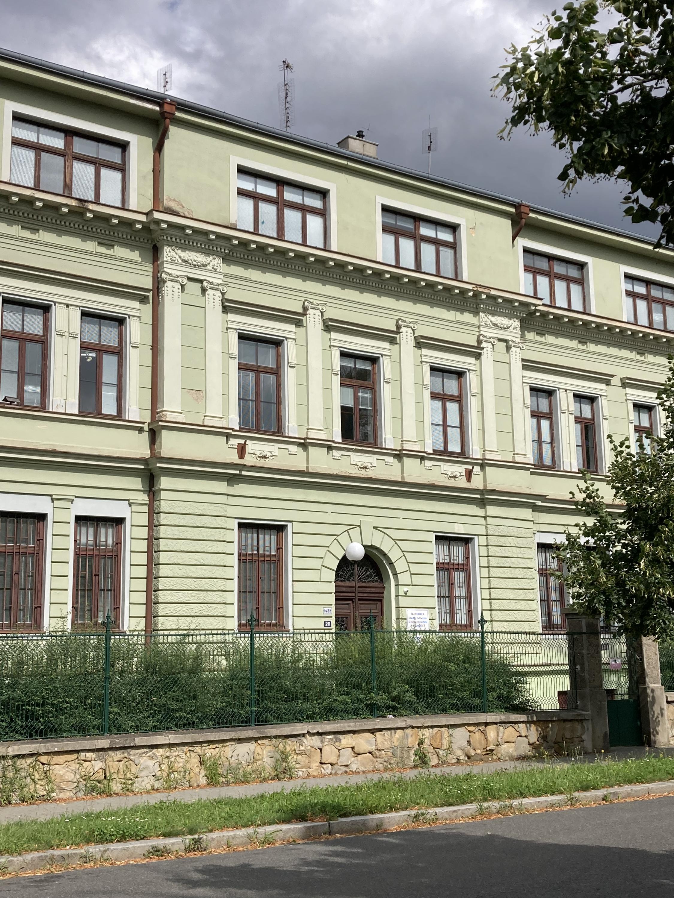 Tauferova střední odborná škola veterinární Kroměříž foto 2