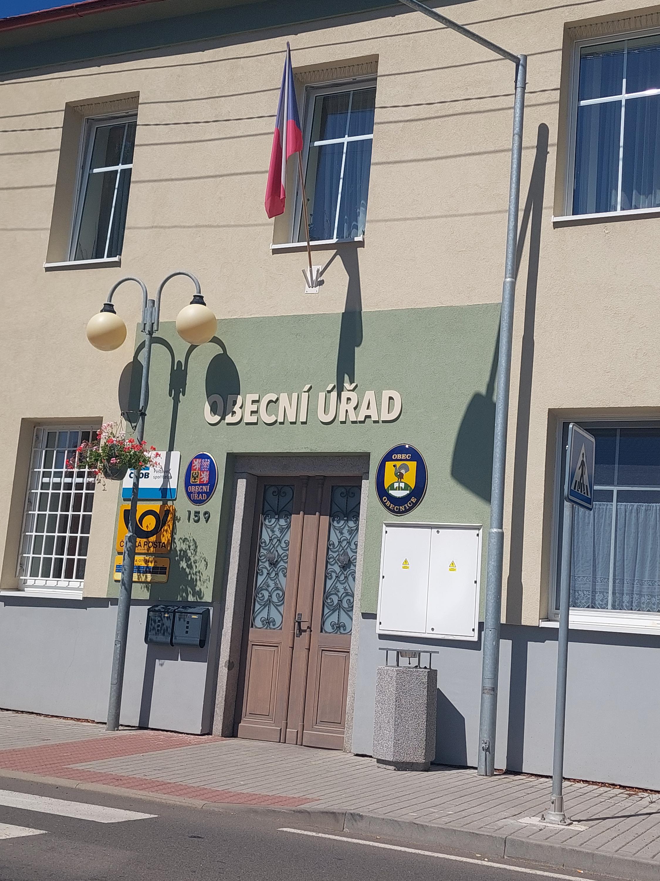 Obecnice - obecní úřad foto 4