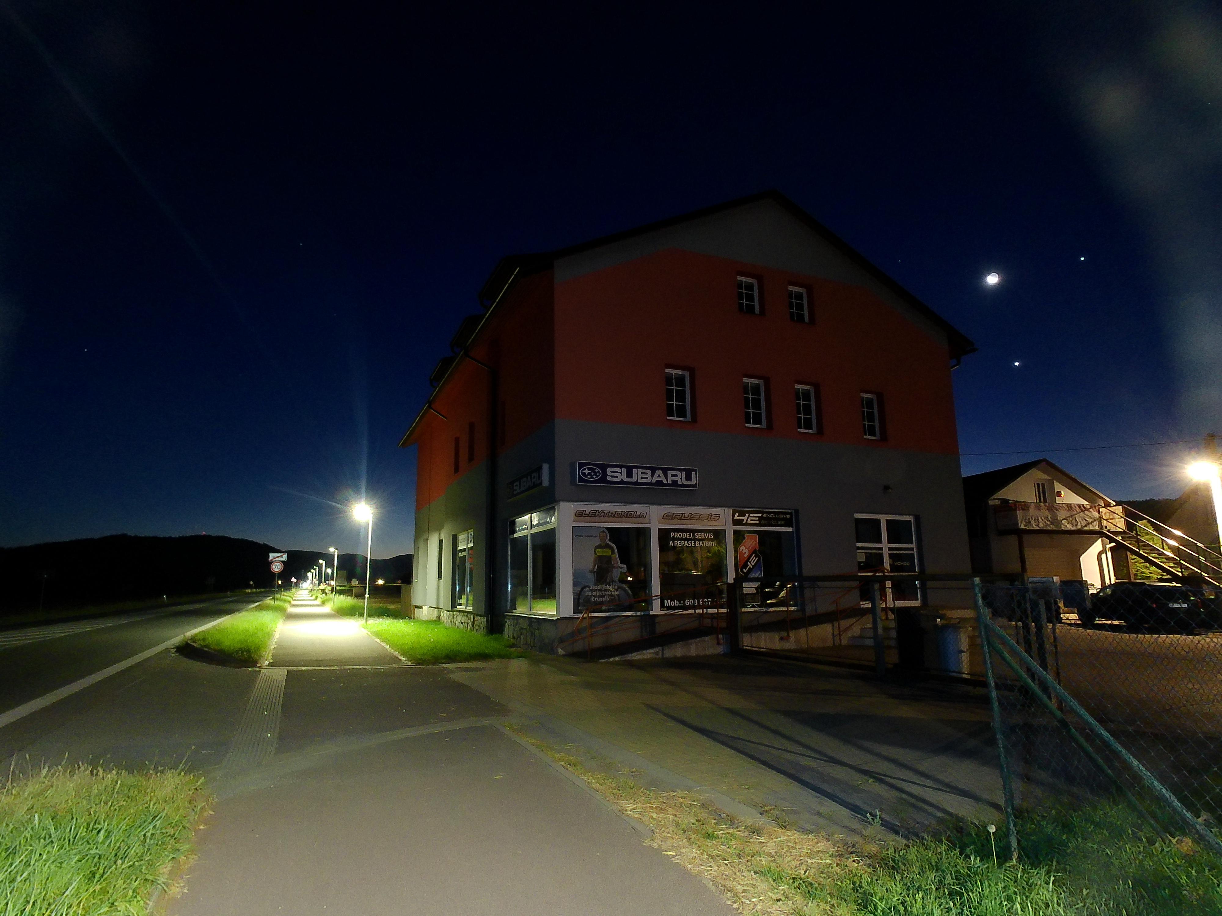 Vlastimil Kundrát - autoservis, autopůjčovna, eletrokola foto 2