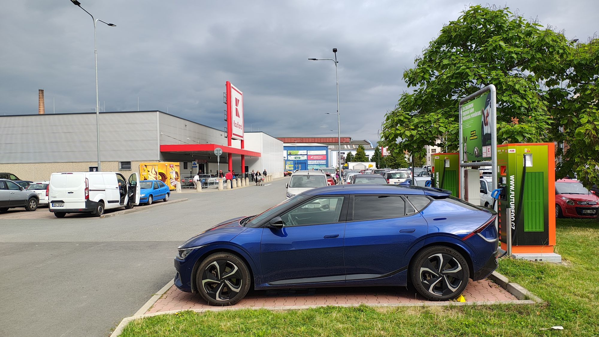 Nabíjecí stanice ČEZ foto 2