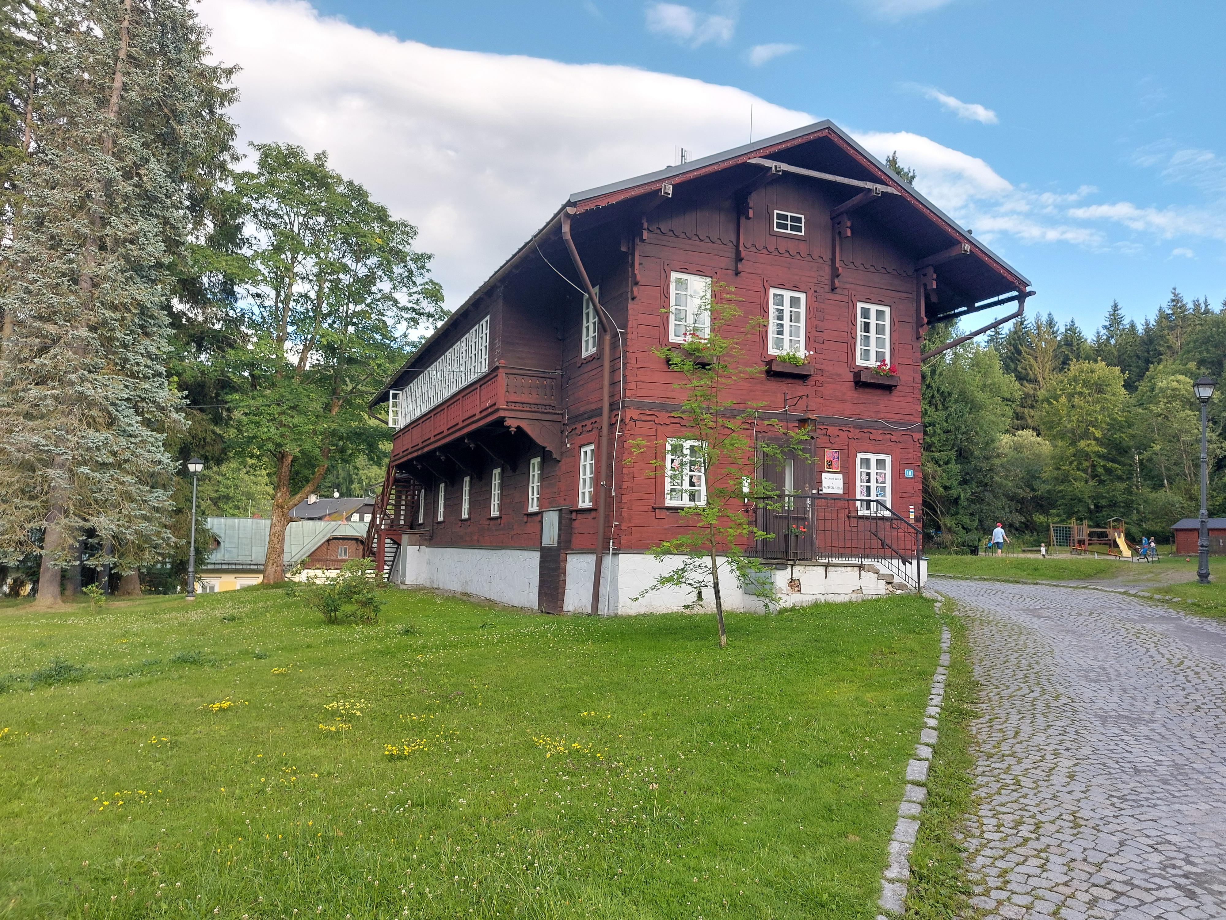 ZŠ a MŠ Karlova Studánka foto 6