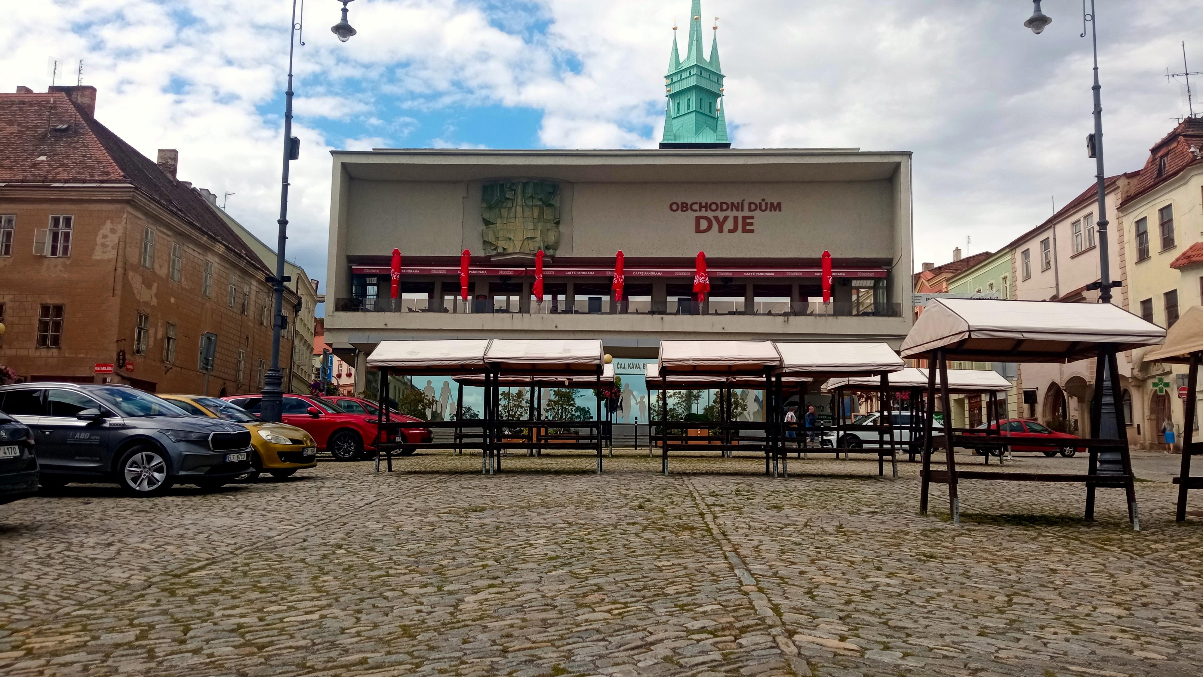 Obchodní dům Dyje foto 2
