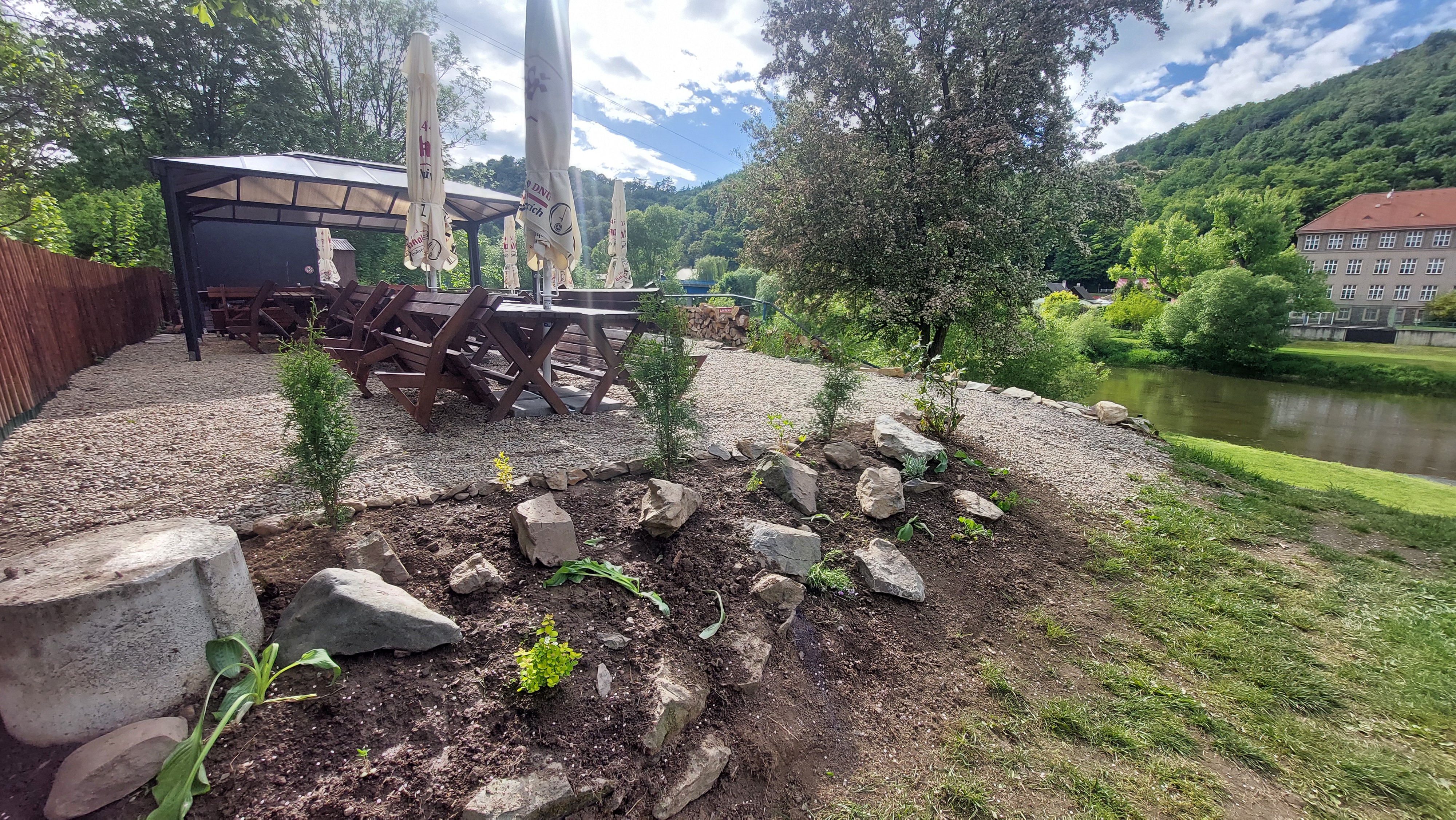 Půjčovna lodí Admirál Berounka foto 3