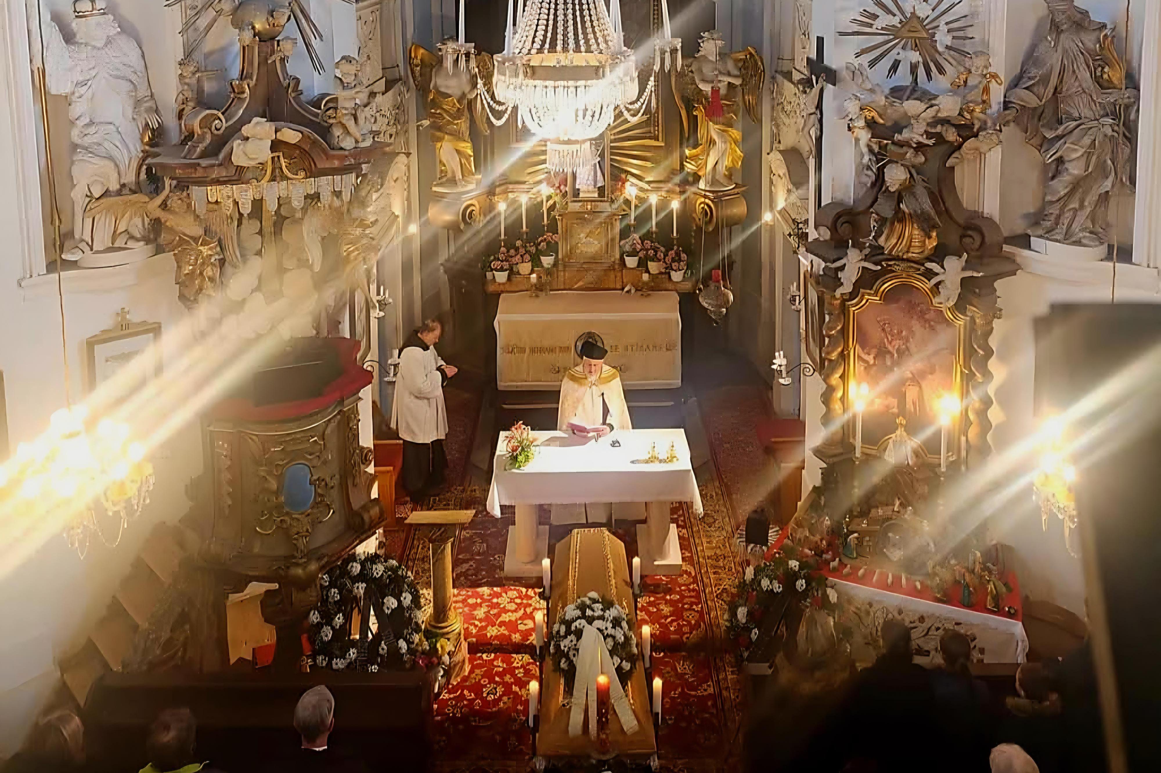 Pohřeb v kterémkoli kostele nebo kapli v ČR