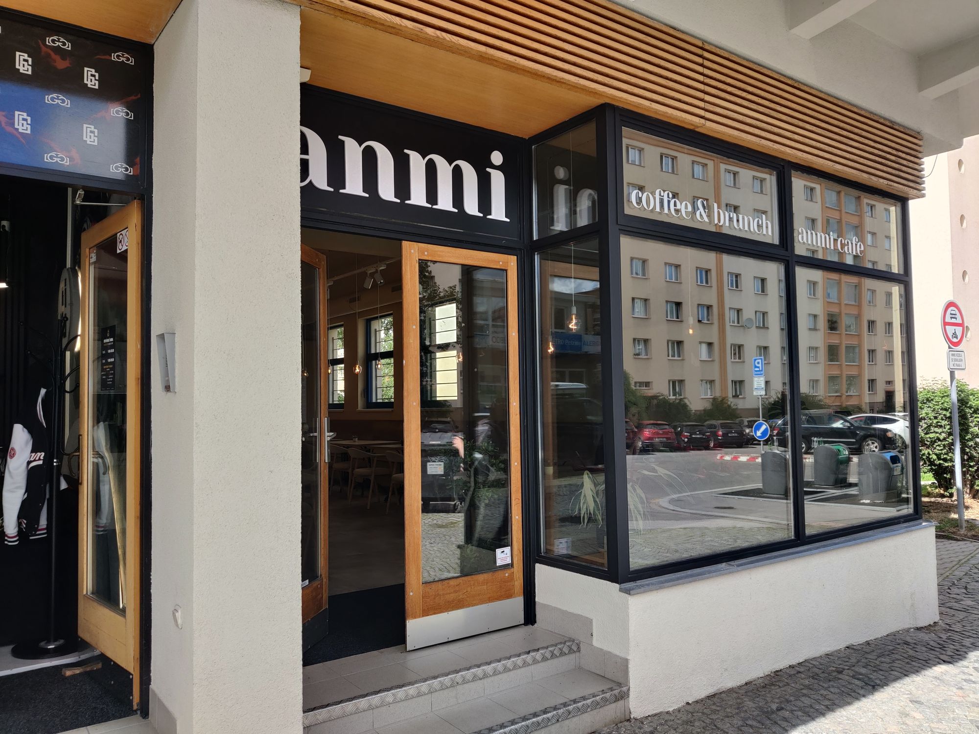 anmi cafe foto 2