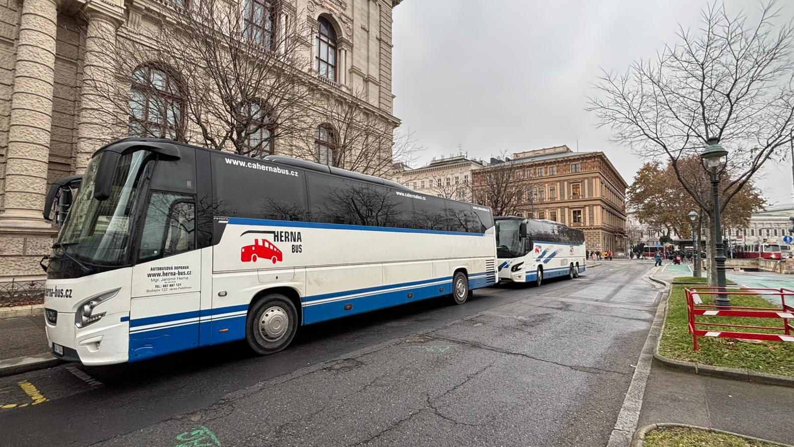 Autobusová doprava - HERNABUS foto 5