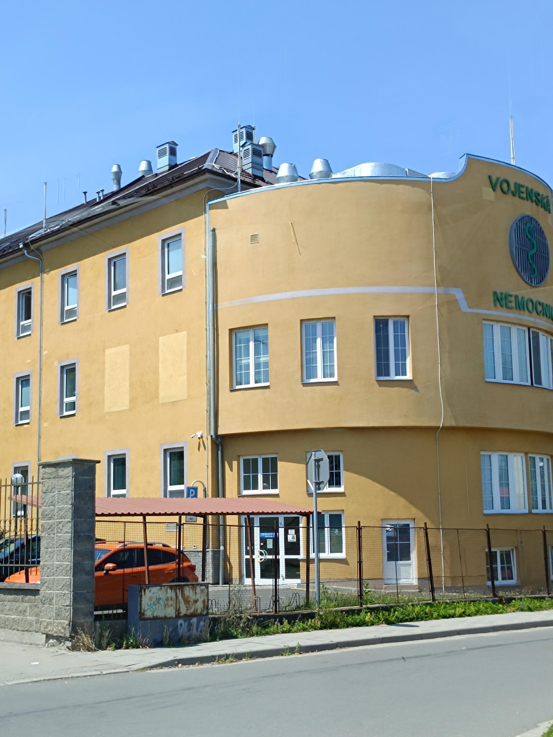 Vojenská nemocnice Olomouc foto 4