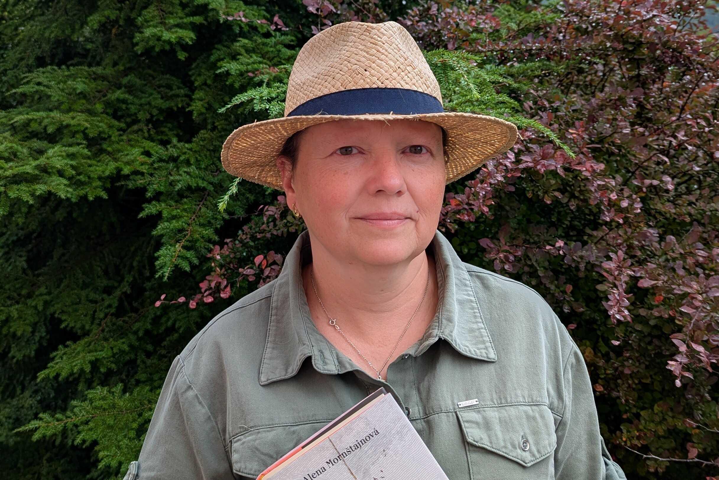 PhDr. Leona Jarošová (Lingua Leonis)