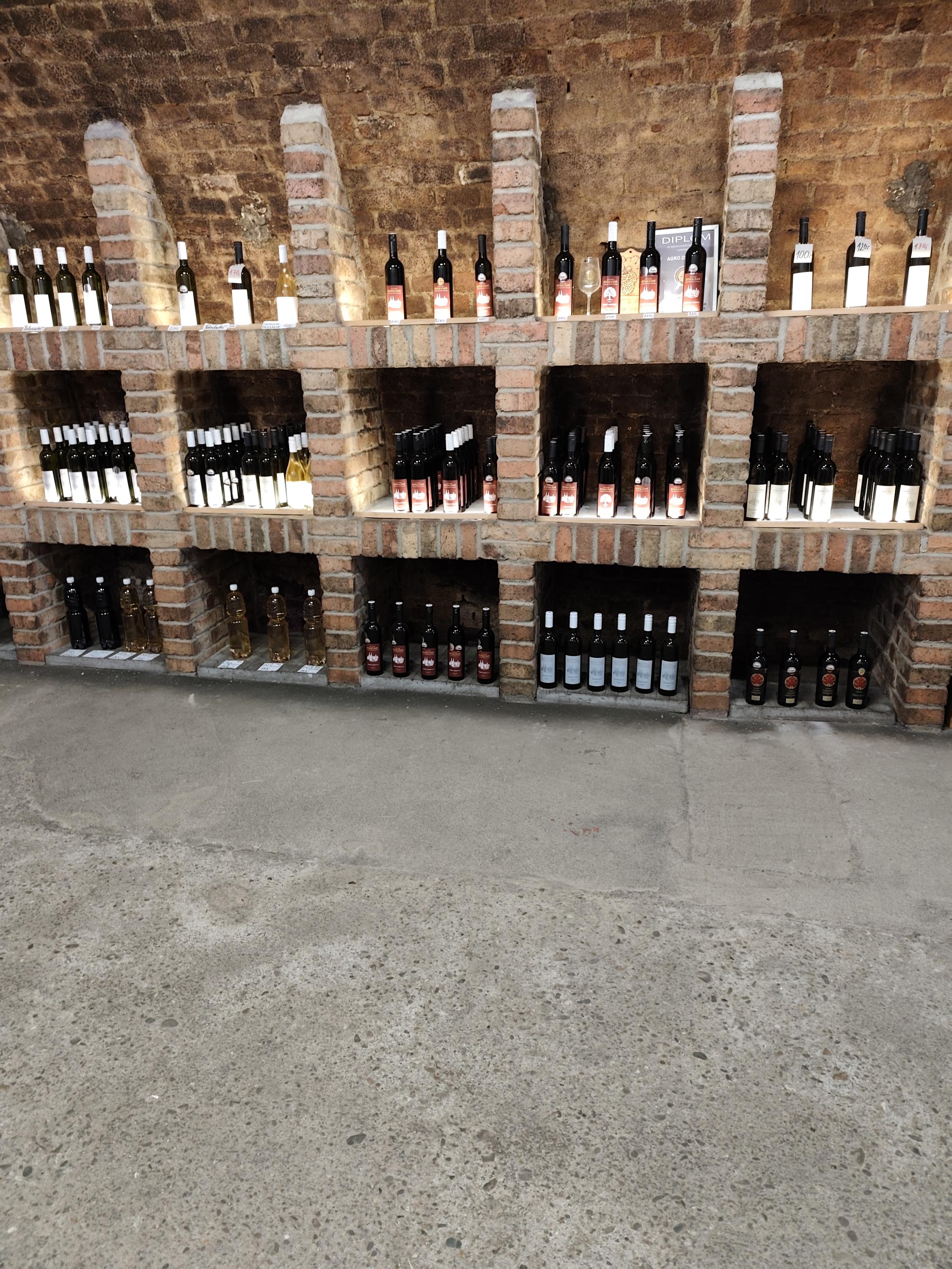 Vinný sklep Stojanov foto 2