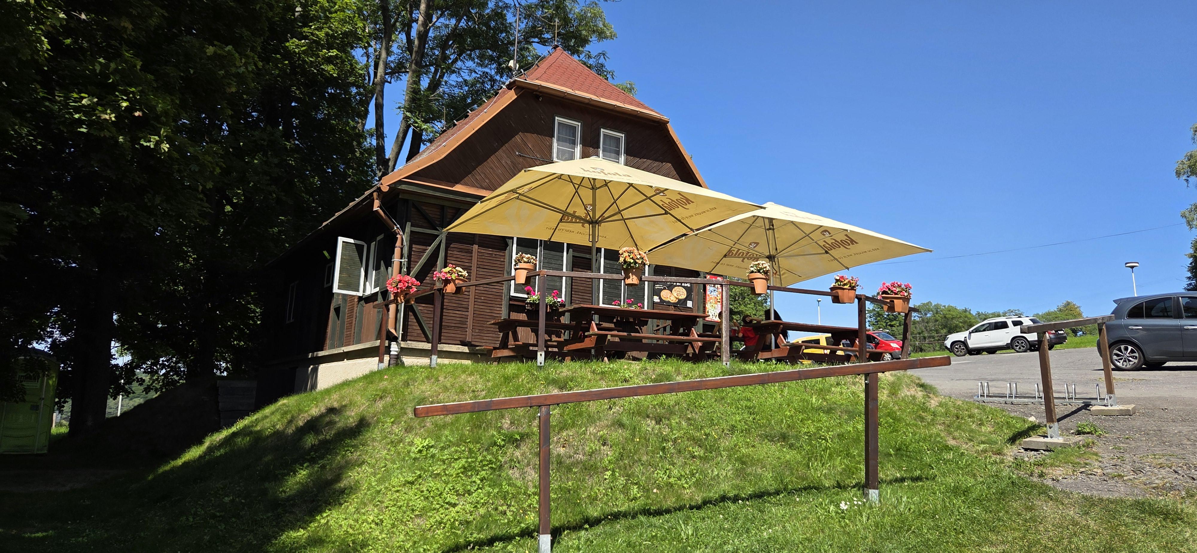 Obří sud - kiosek foto 6