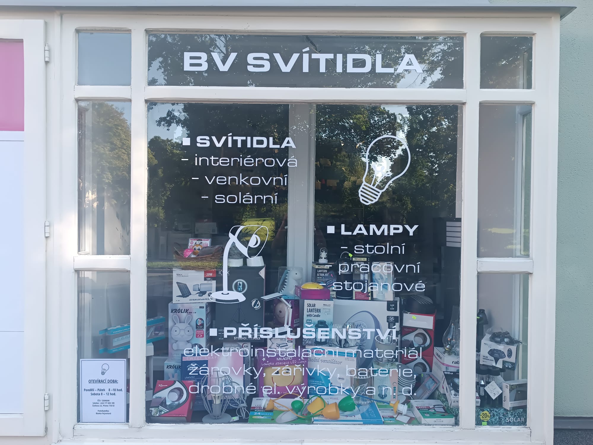 Vejrostová Blanka - prodejna svítidel foto 3