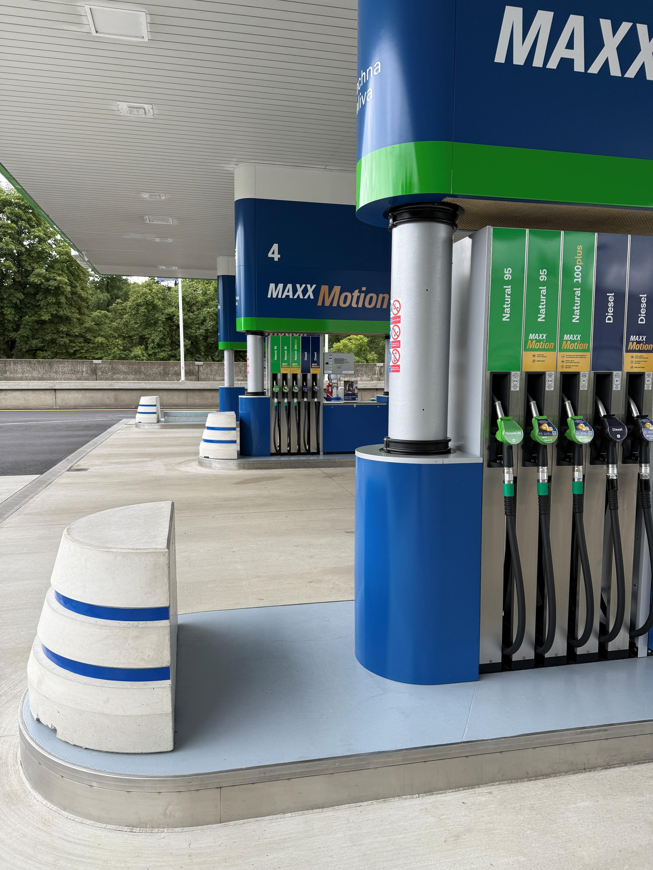 OMV TOP Wash - mycí linka foto 3