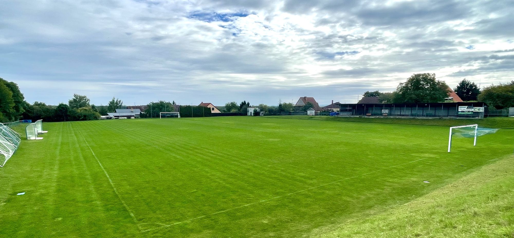 Fotbalové hřiště Krakovany