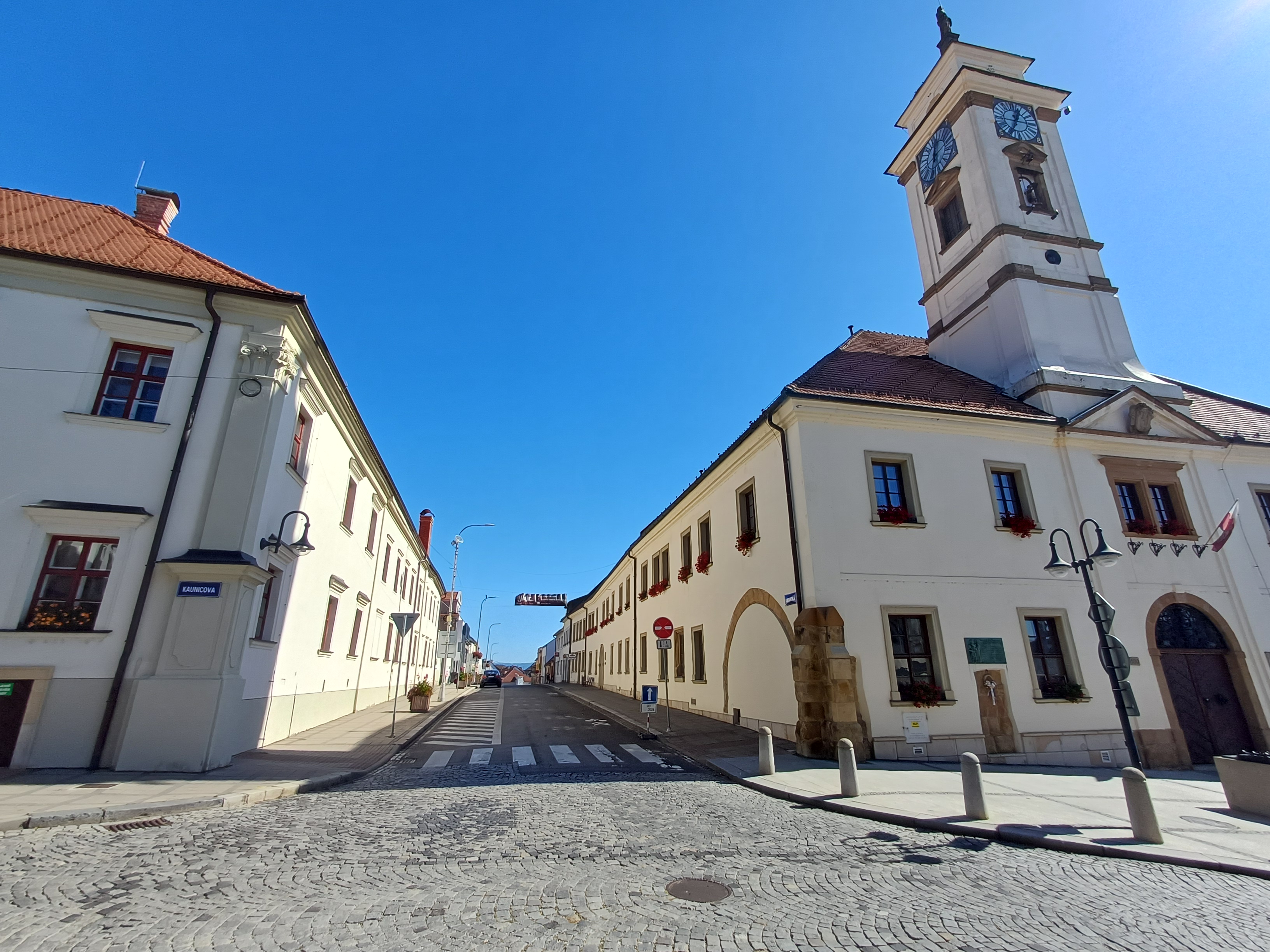 Uherský Brod - městský úřad foto 6