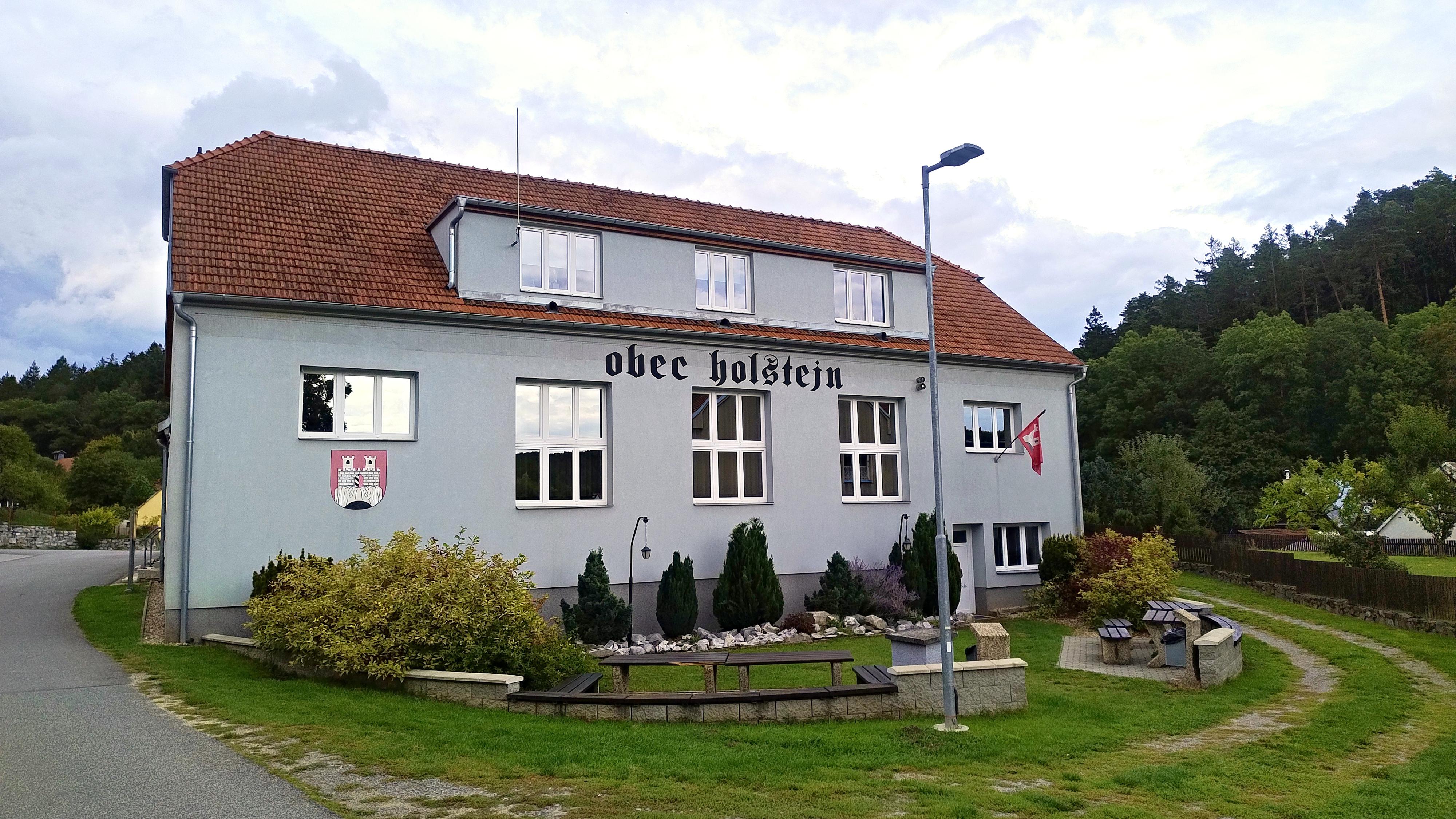 Holštejn - obecní úřad foto 6
