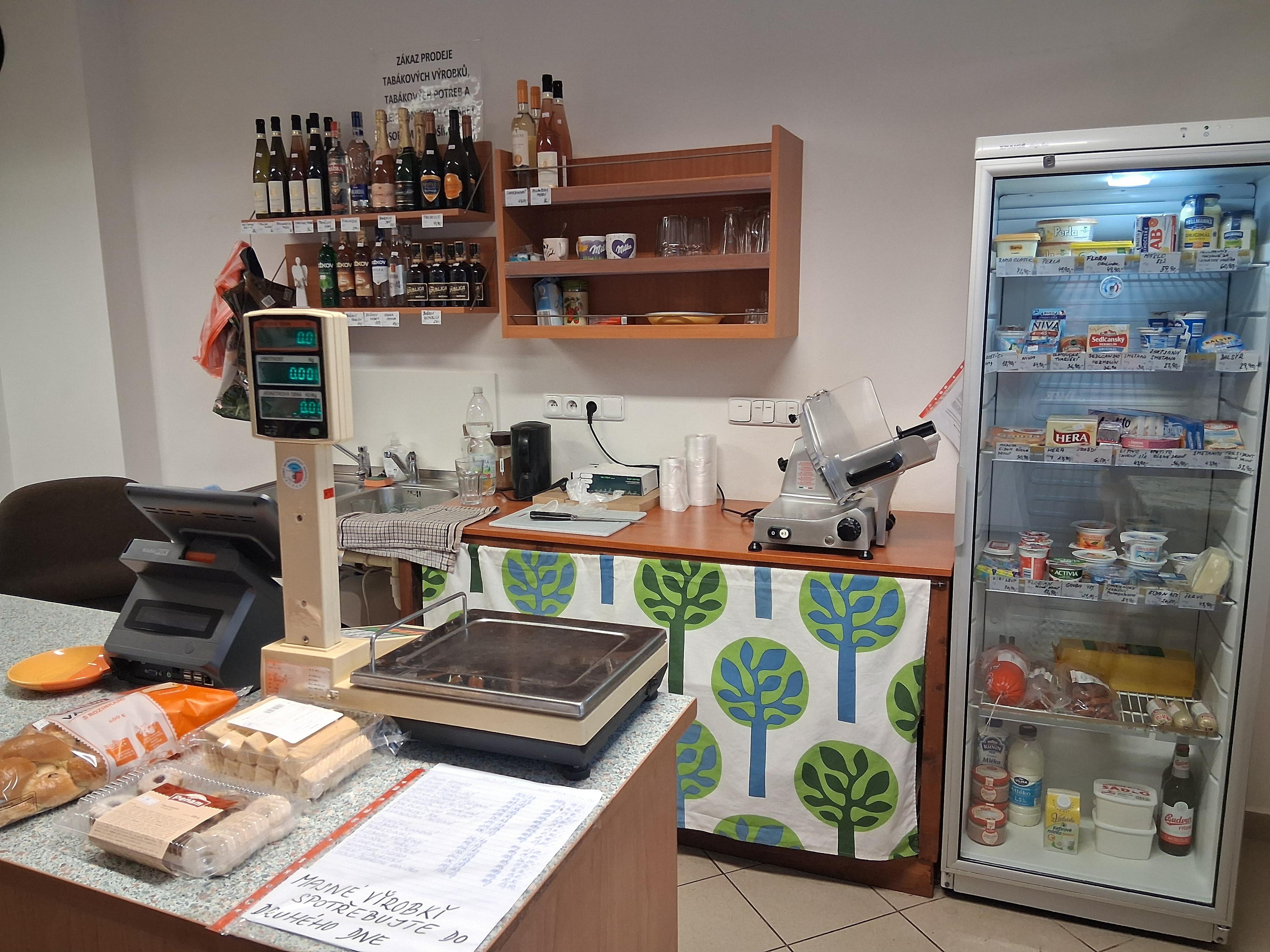 Potraviny Ochoz foto 2