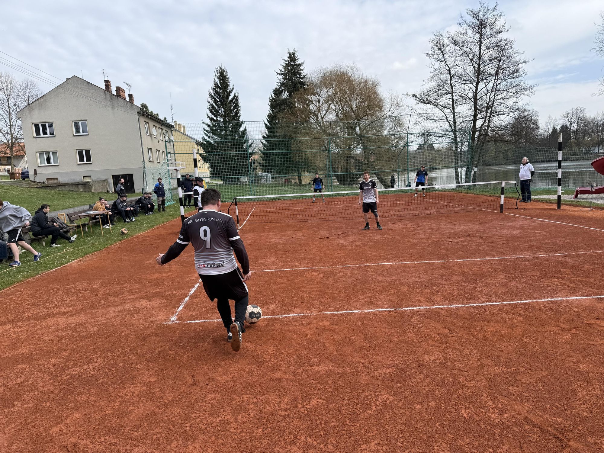 Nohejbalové hřiště SK Hradecko foto 1