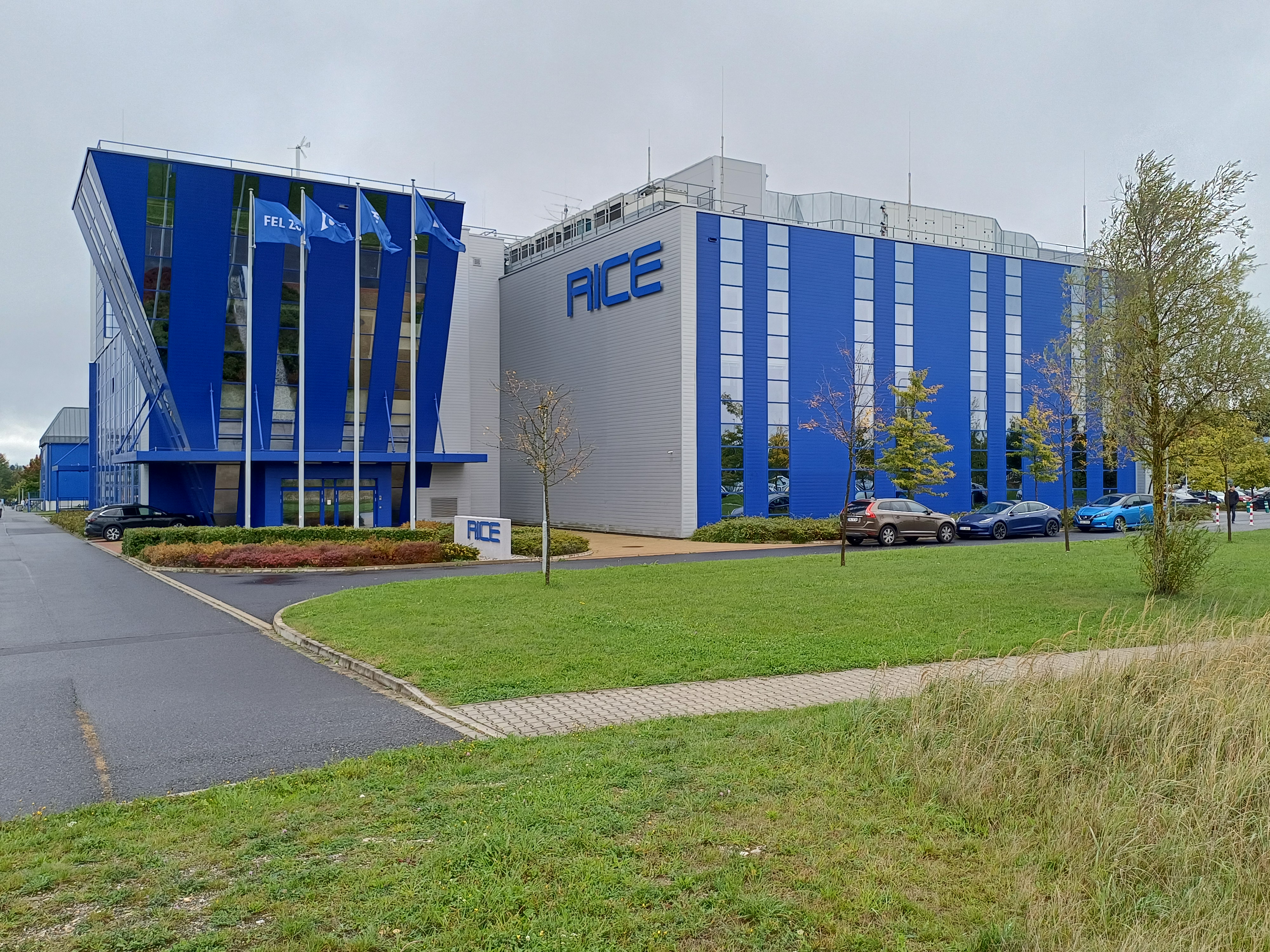 Fakulta elektrotechnická Západočeské univerzity v Plzni foto 4