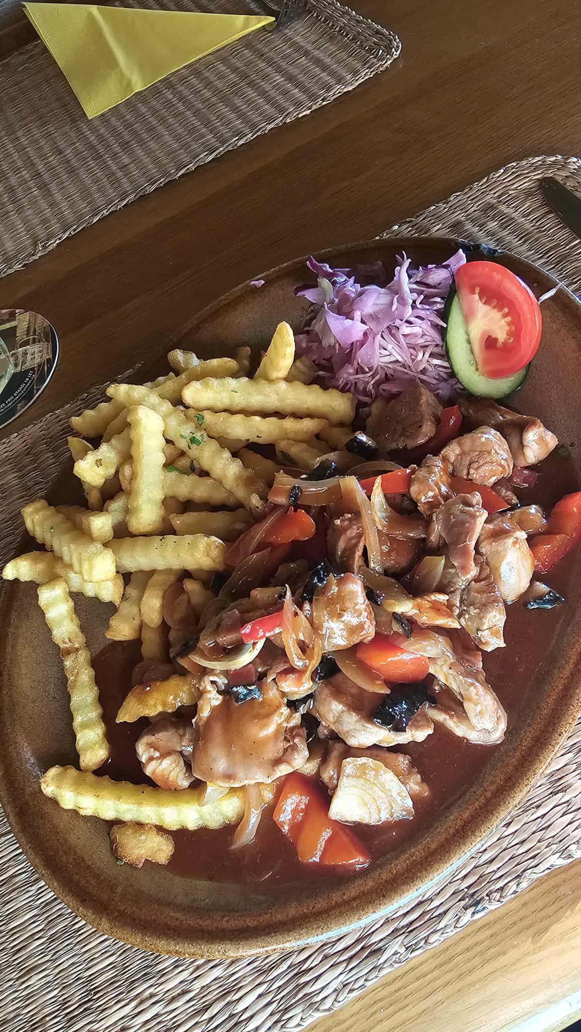 Restaurace a bowling Farma foto 5