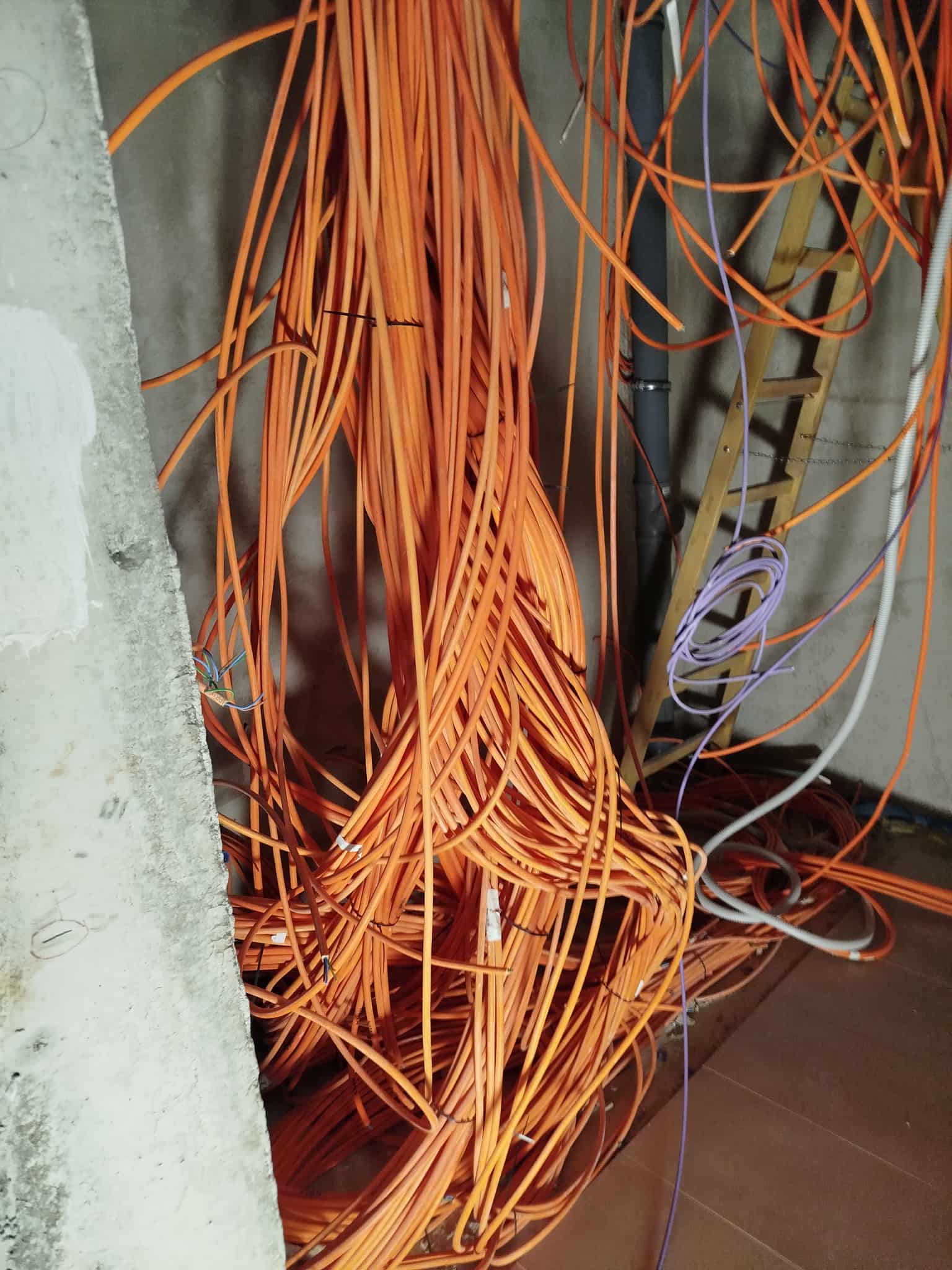 Elektrikář - Elektro služby Benešov foto 4