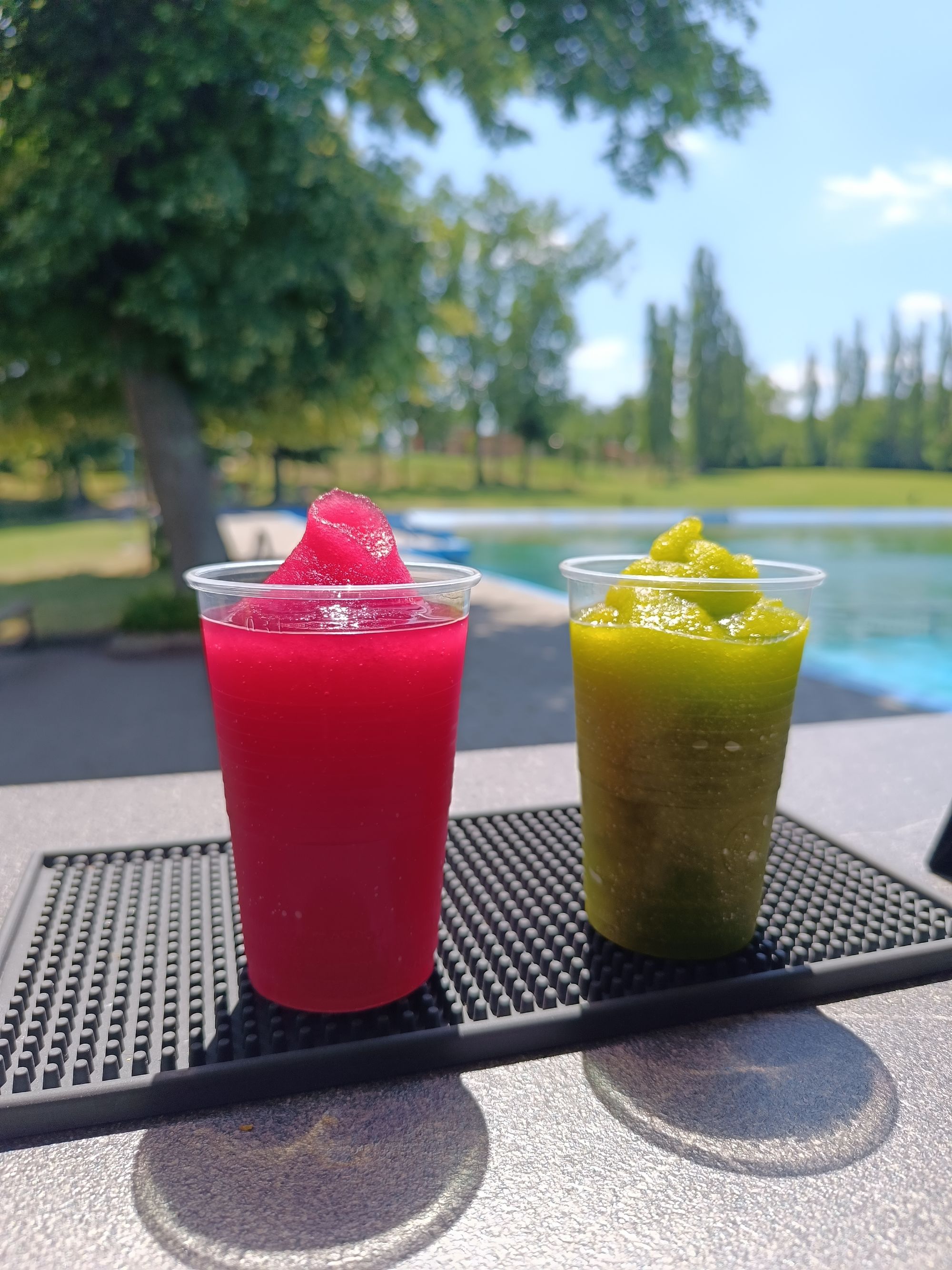 Kiosek Mňamky na koupadle foto 4