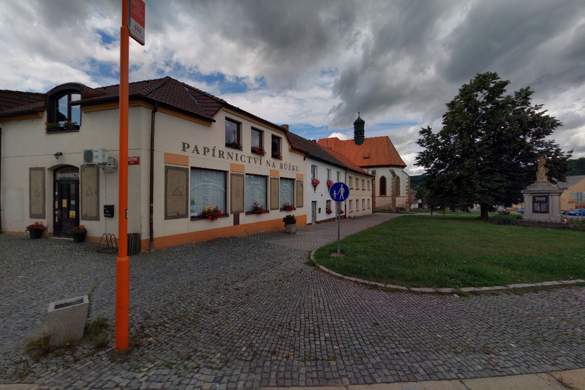 Jídelna Starý Plzenec foto 2