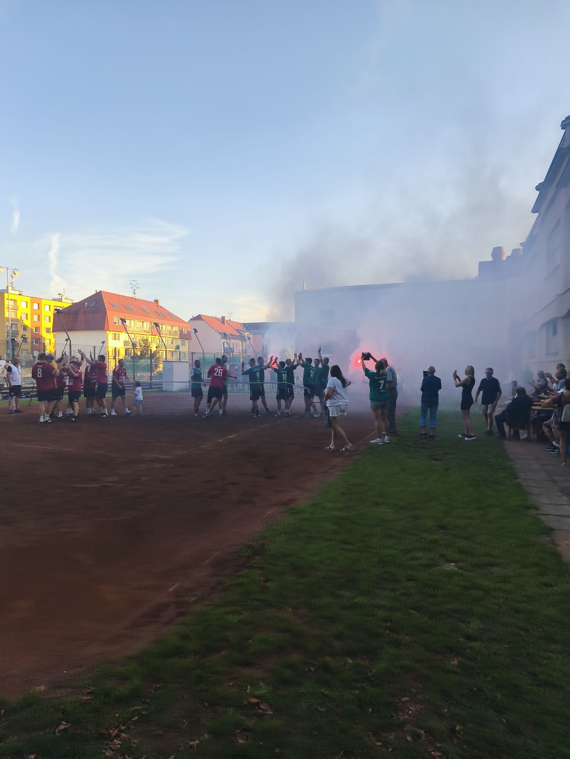 Nohejbalové hřiště TJ Sokol Nový Bydžov foto 2