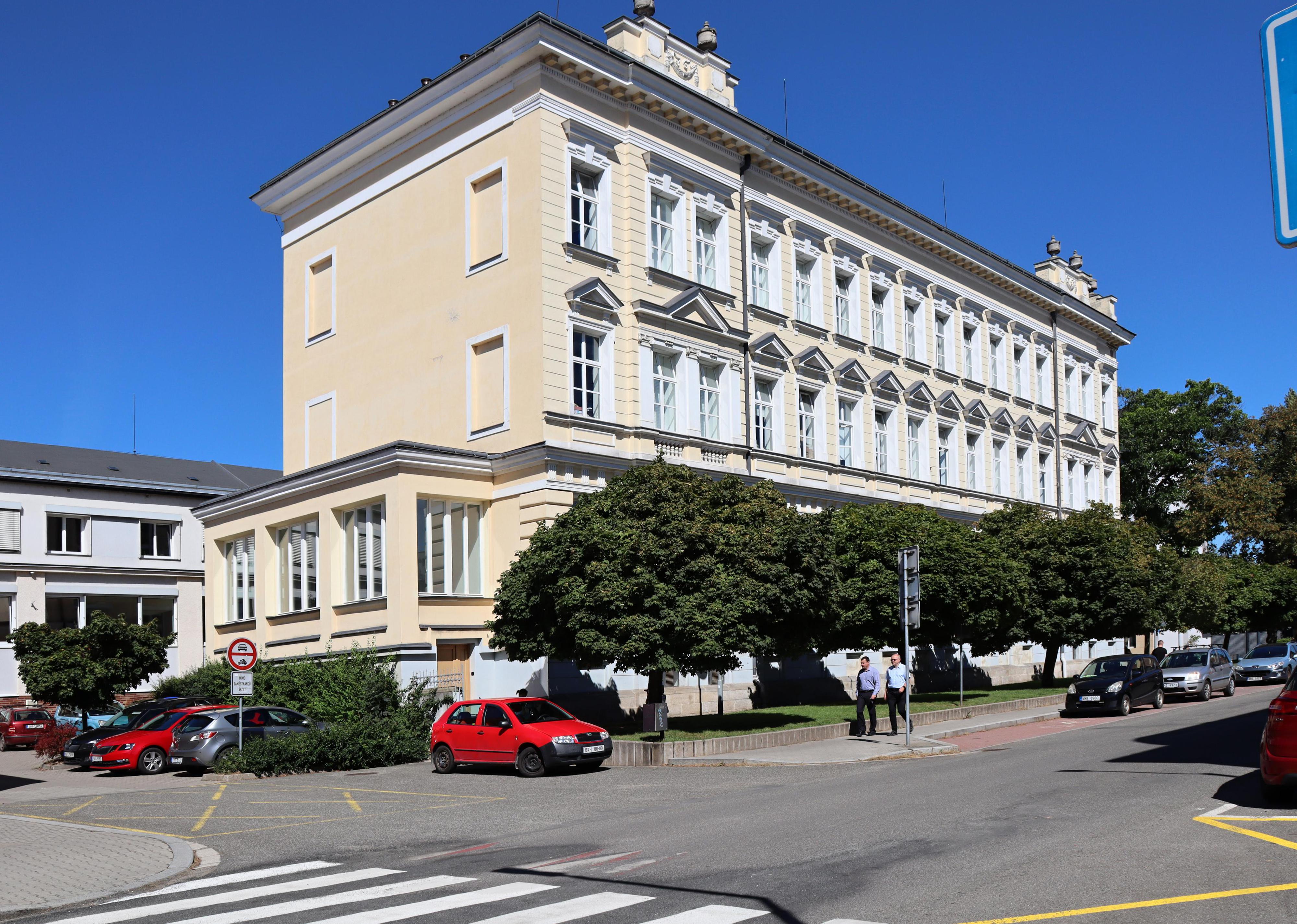 Jiráskovo gymnázium Náchod foto 5