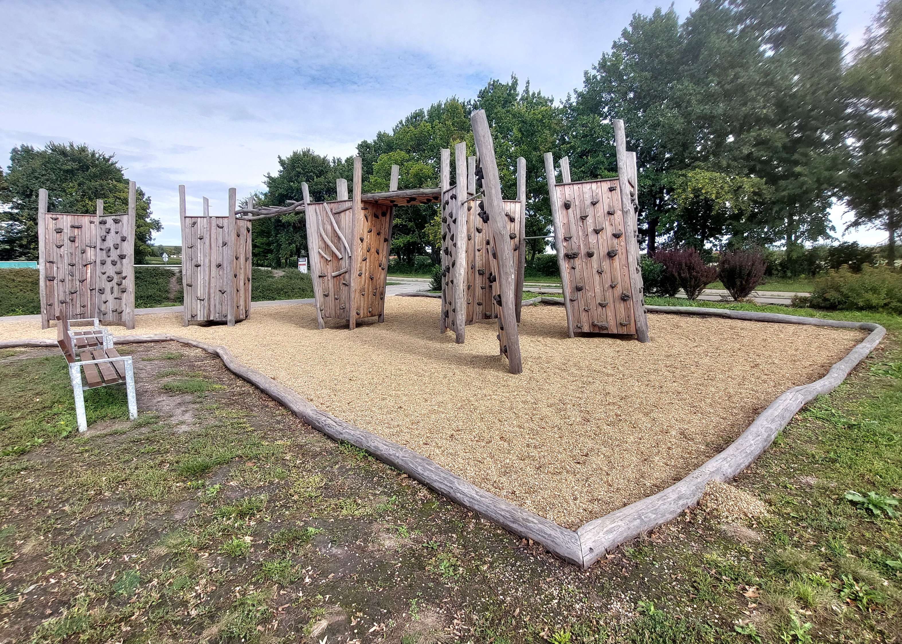 Boulderová stěna Velké Bílovice foto 6