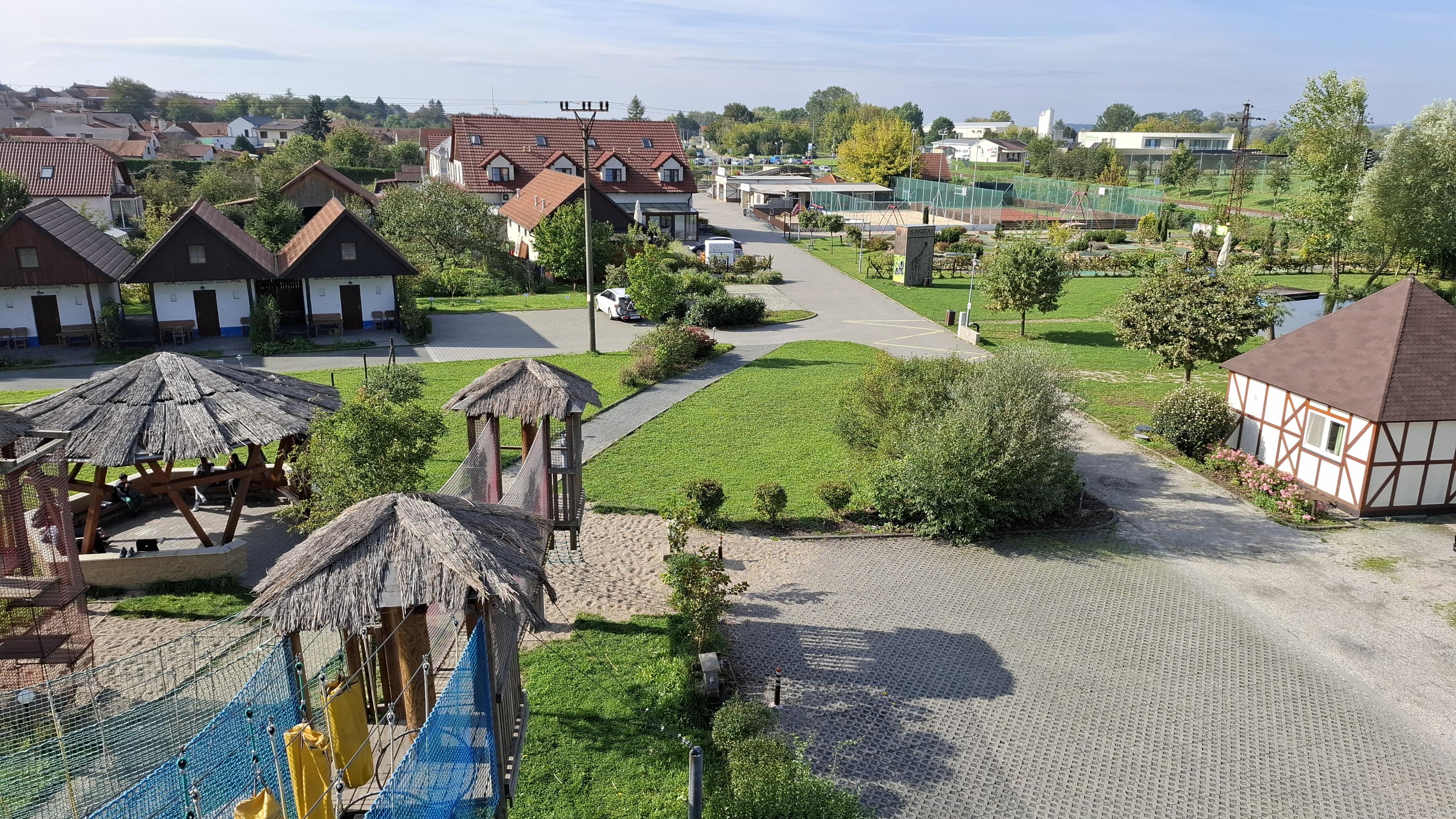 Adventure golf Slovácký dvůr foto 6