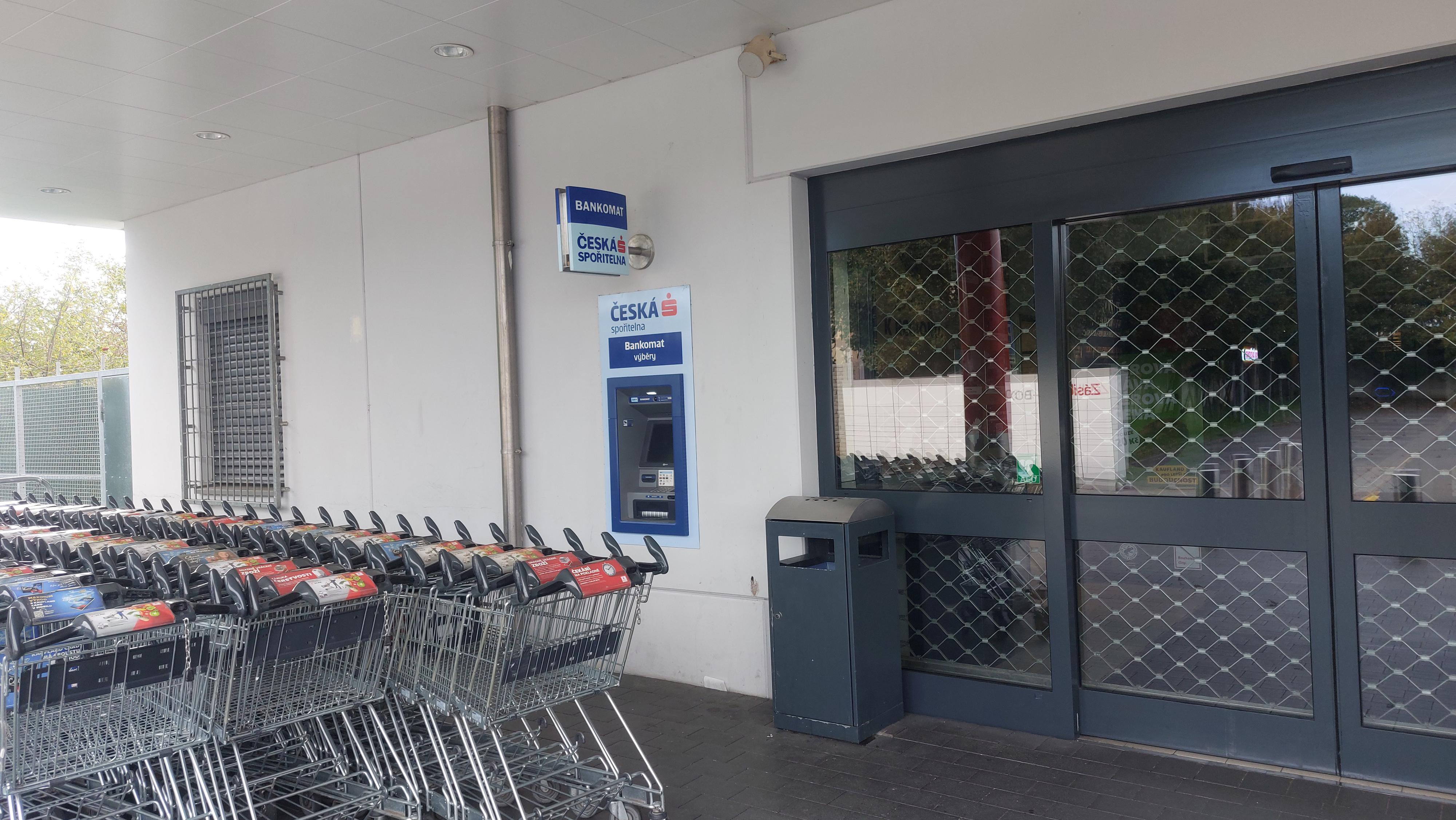 Bankomat České spořitelny foto 2