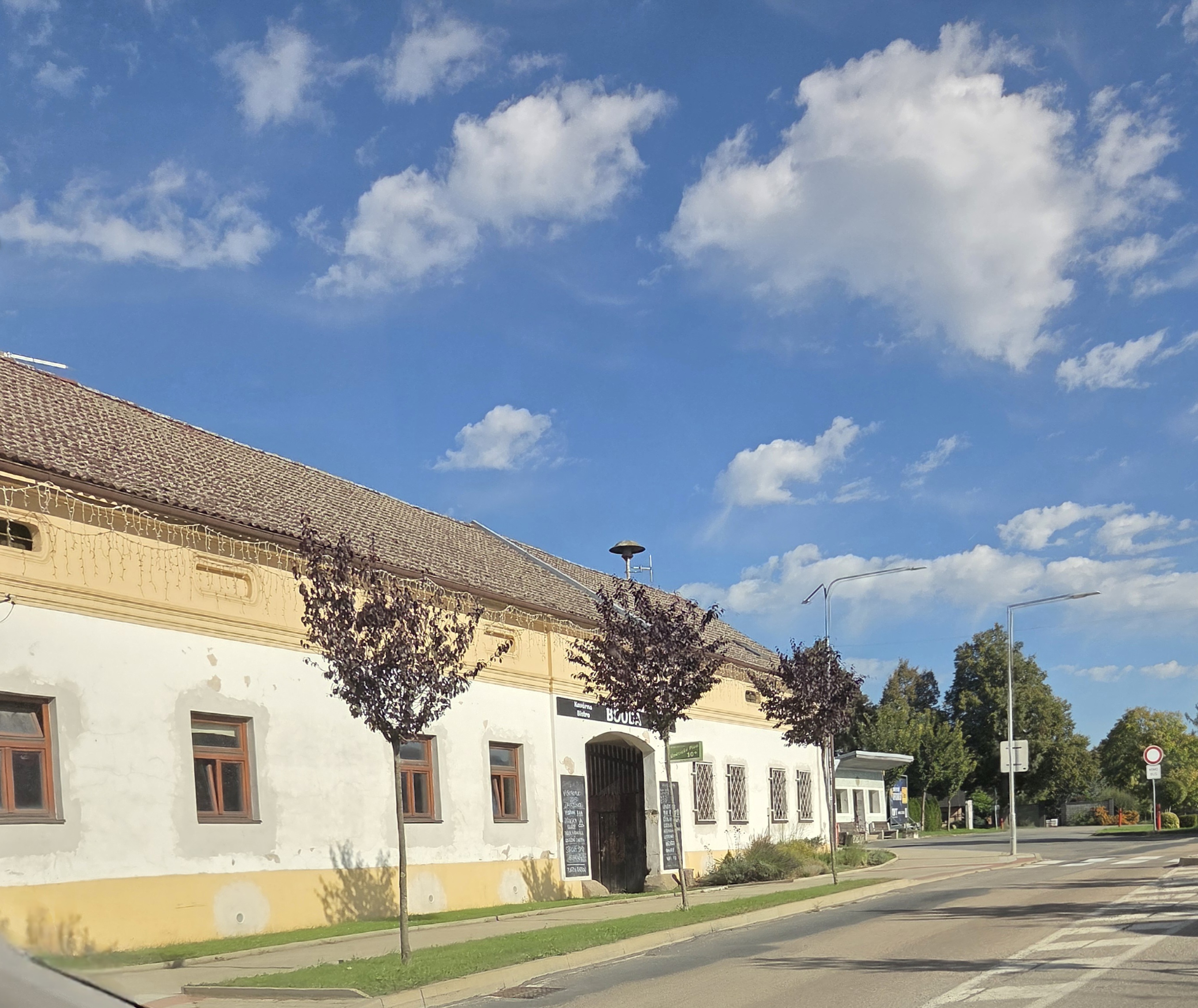 Kavárna a bistro Bouda foto 4