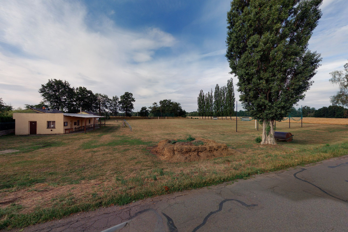 Hřiště Sokol Lány na Důlku