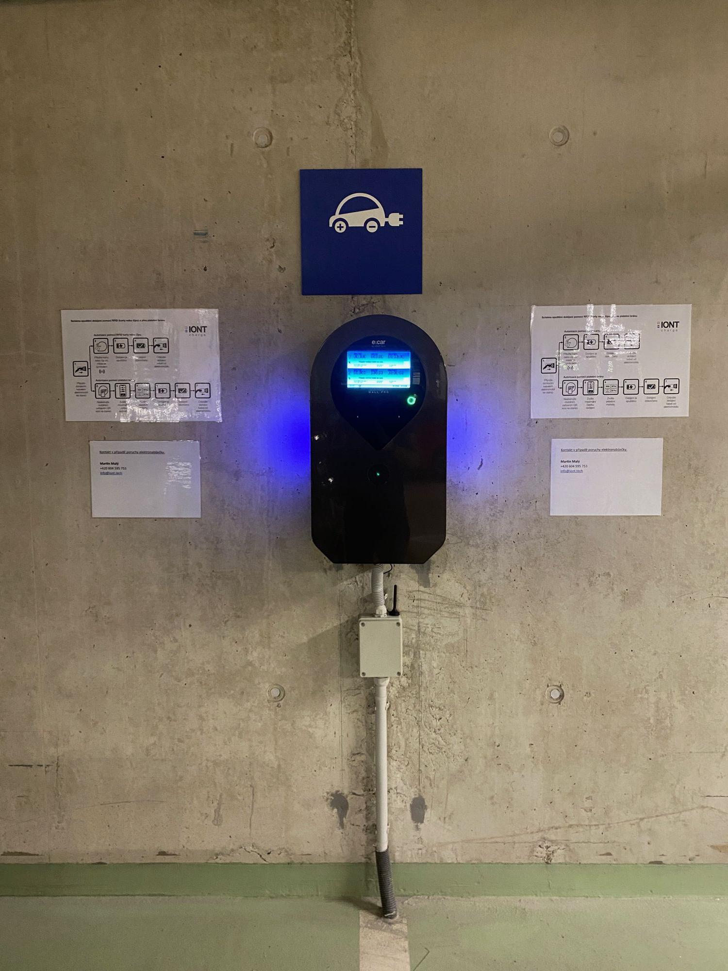 IONT tech s.r.o. - dobíjecí stanice foto 3