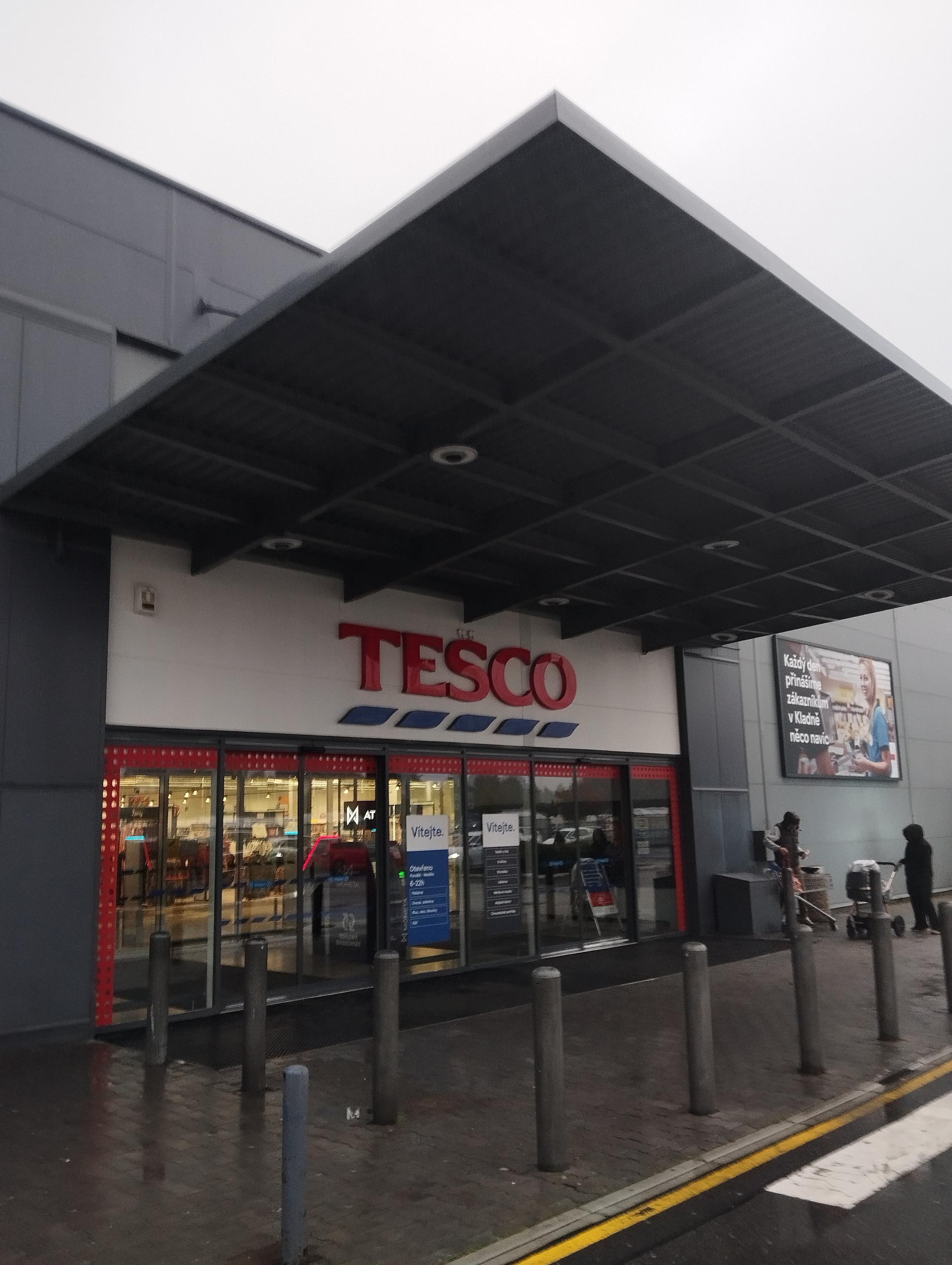Tesco foto 2