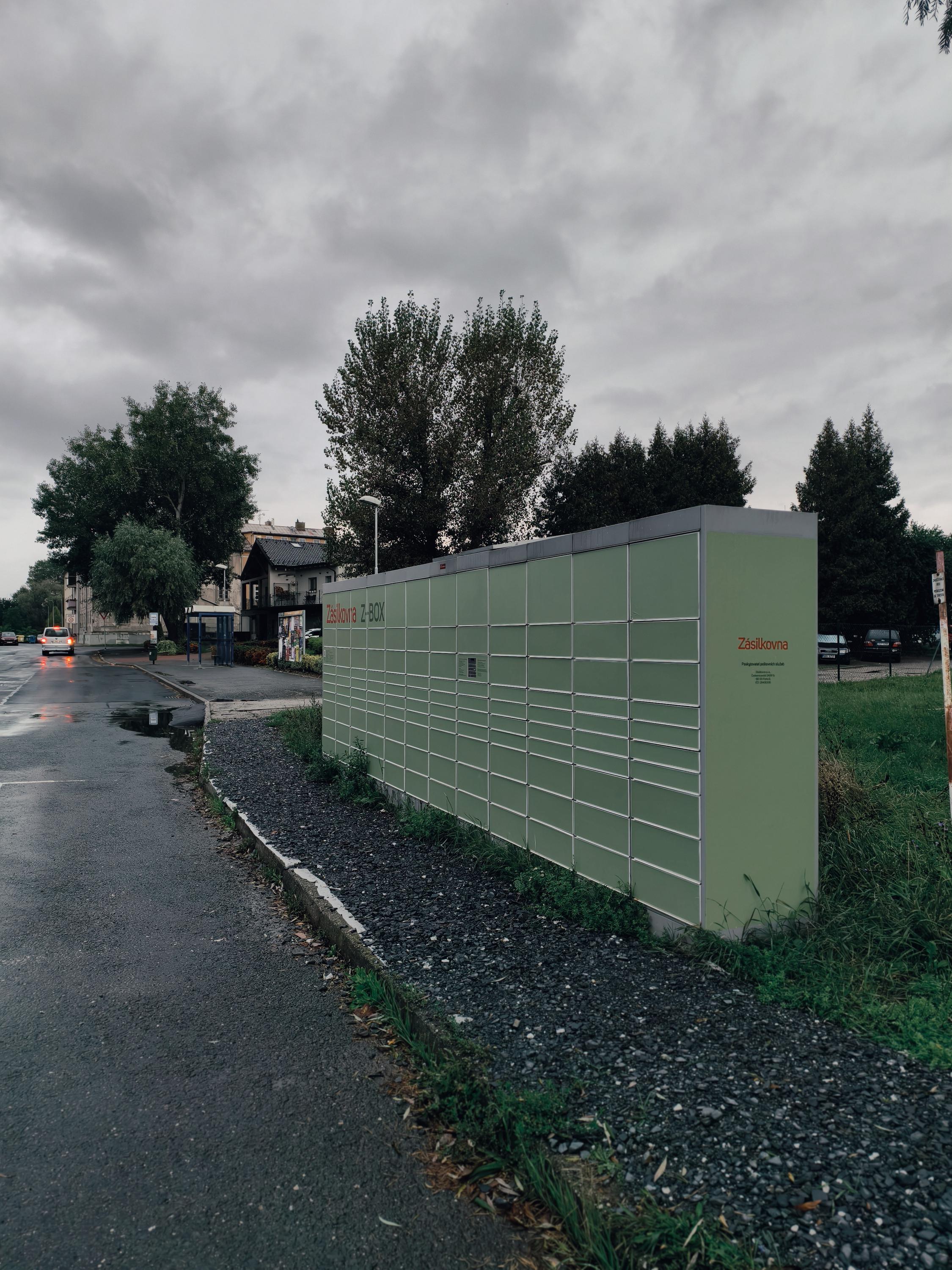 Z-BOX foto 1