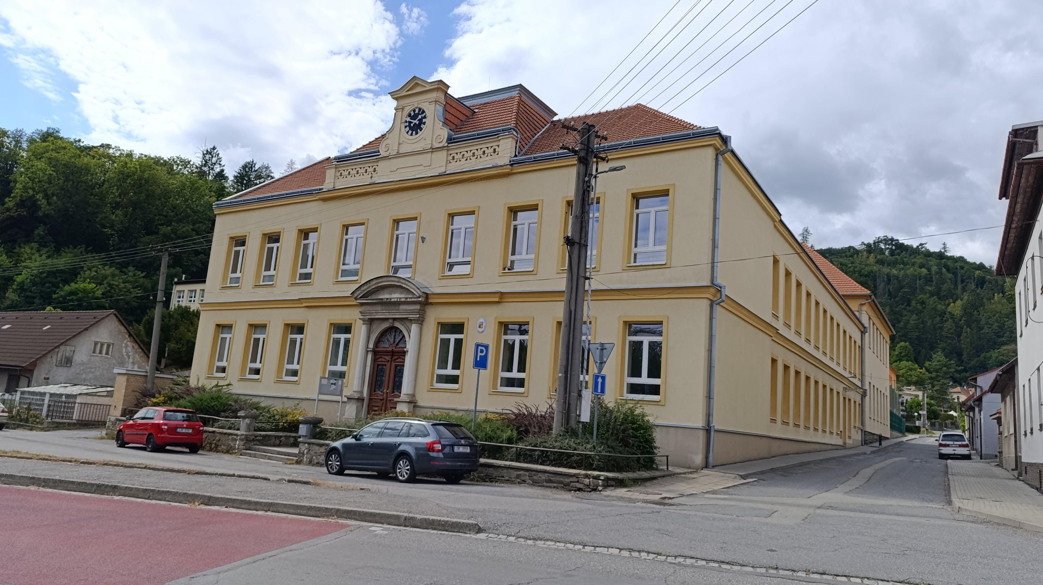 ZŠ a MŠ Nedvědice foto 3