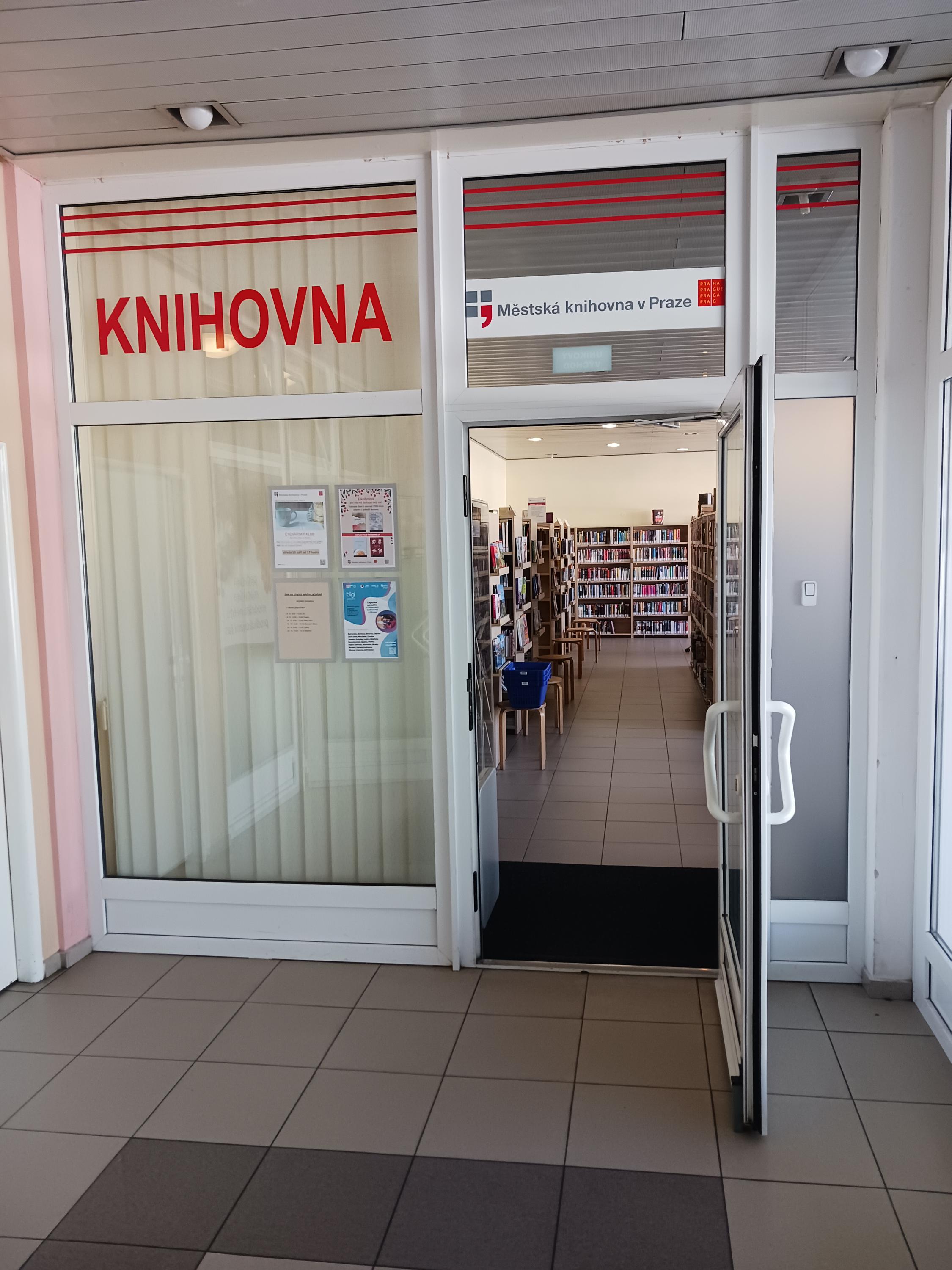 Městská knihovna v Praze - Skalka foto 2