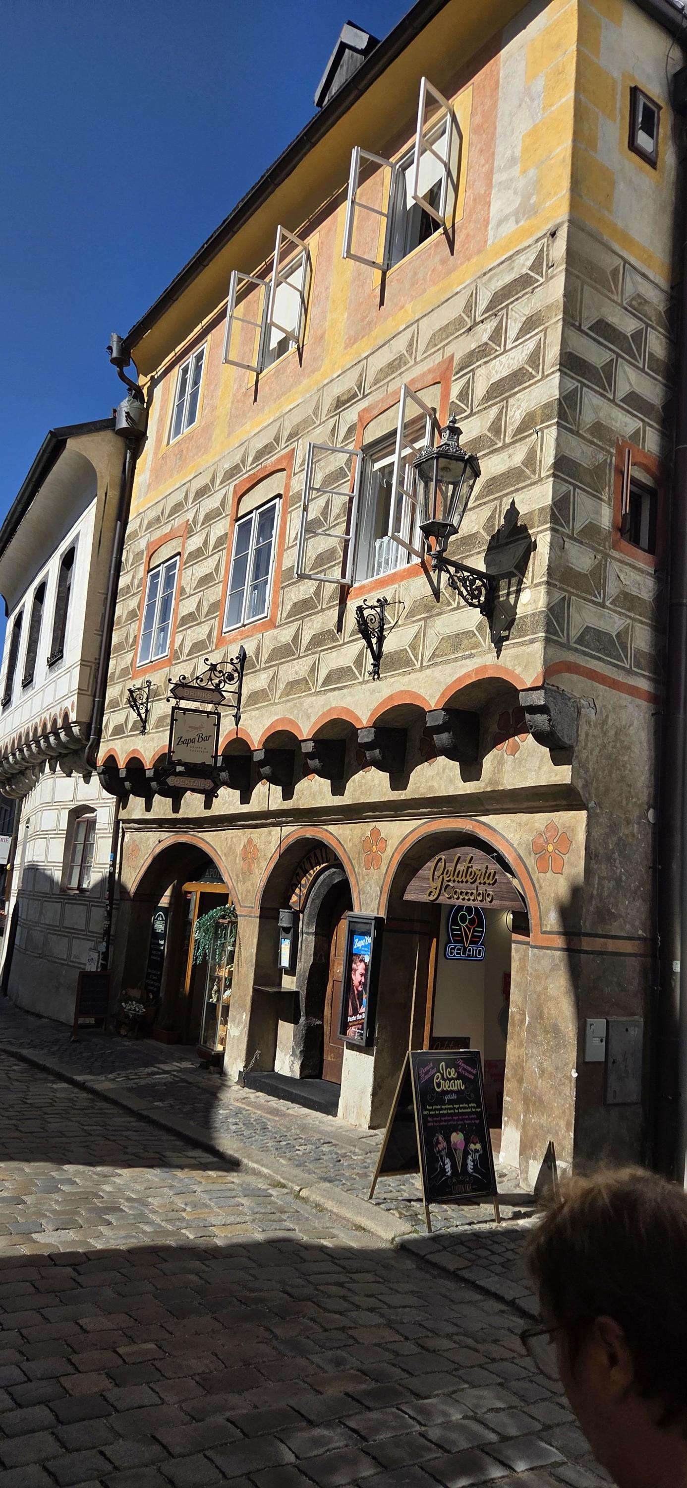 ZAPA BAR ČESKÝ KRUMLOV foto 6