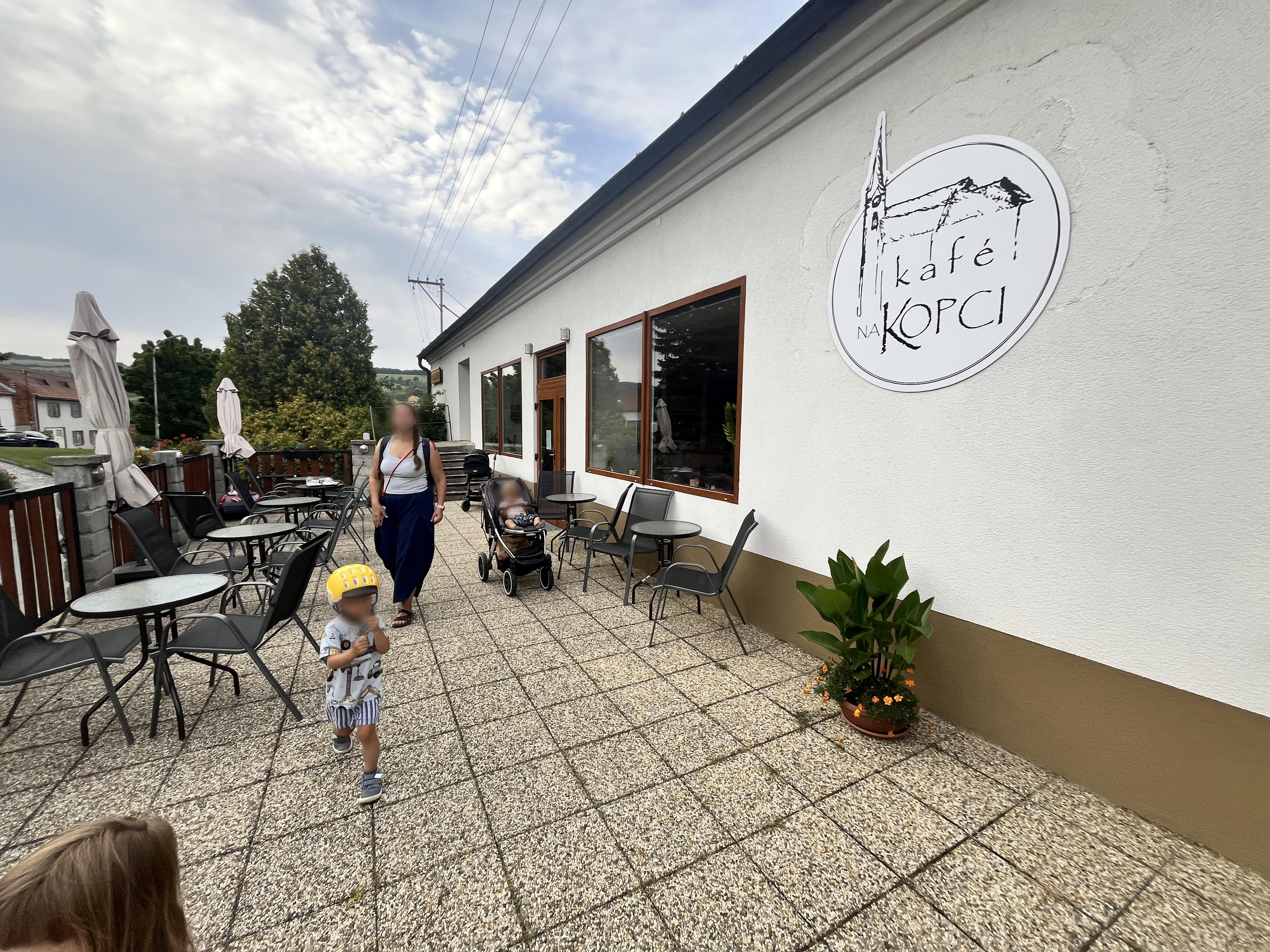 Kafé Na Kopci - kavárna foto 3