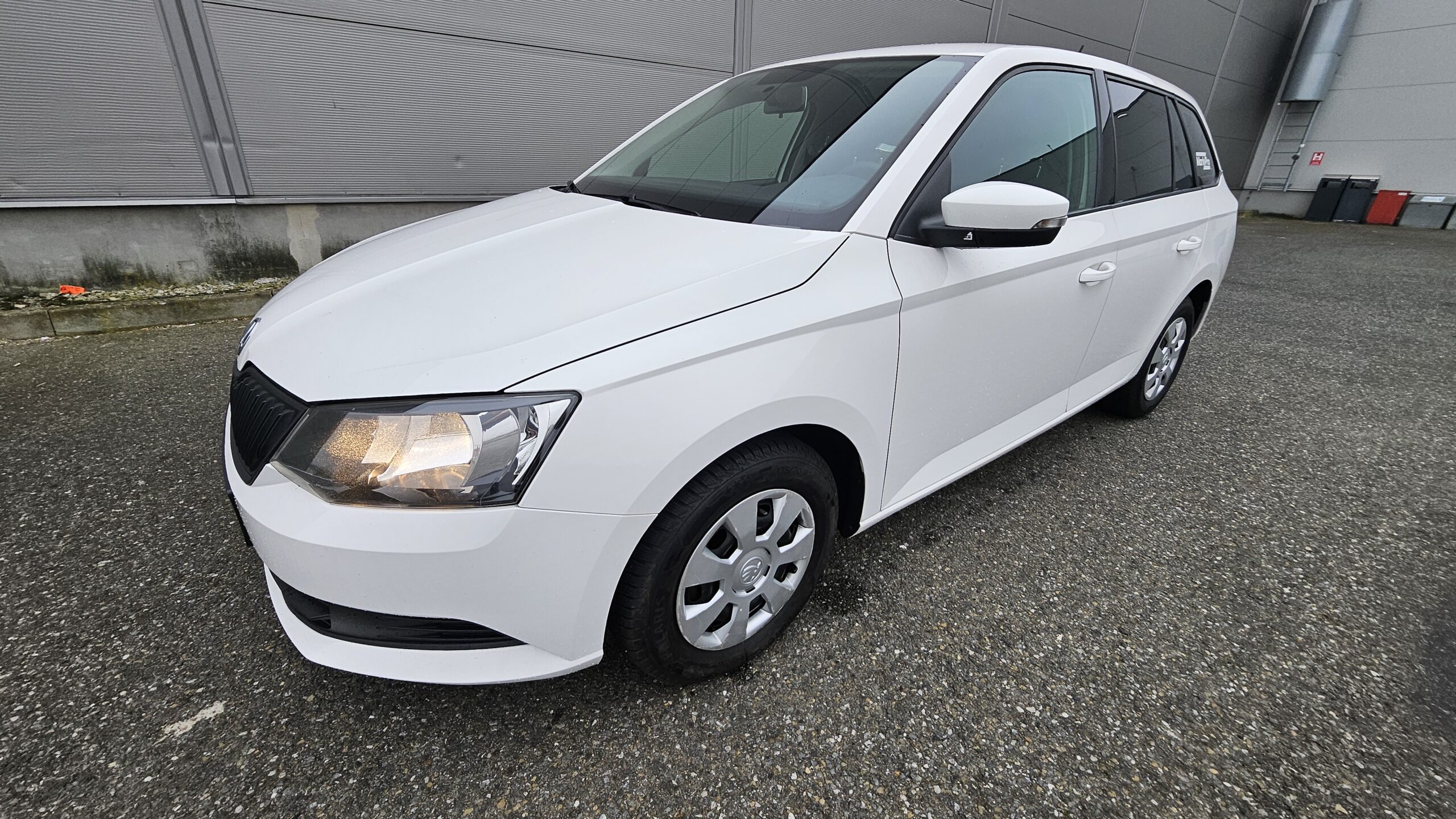 Autopůjčovna Třebíč foto 2