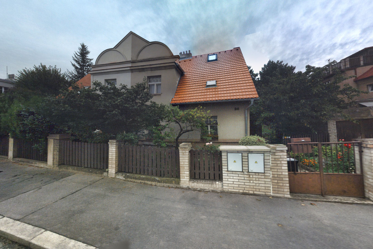 Mgr. DAVID KUČERA, advokát